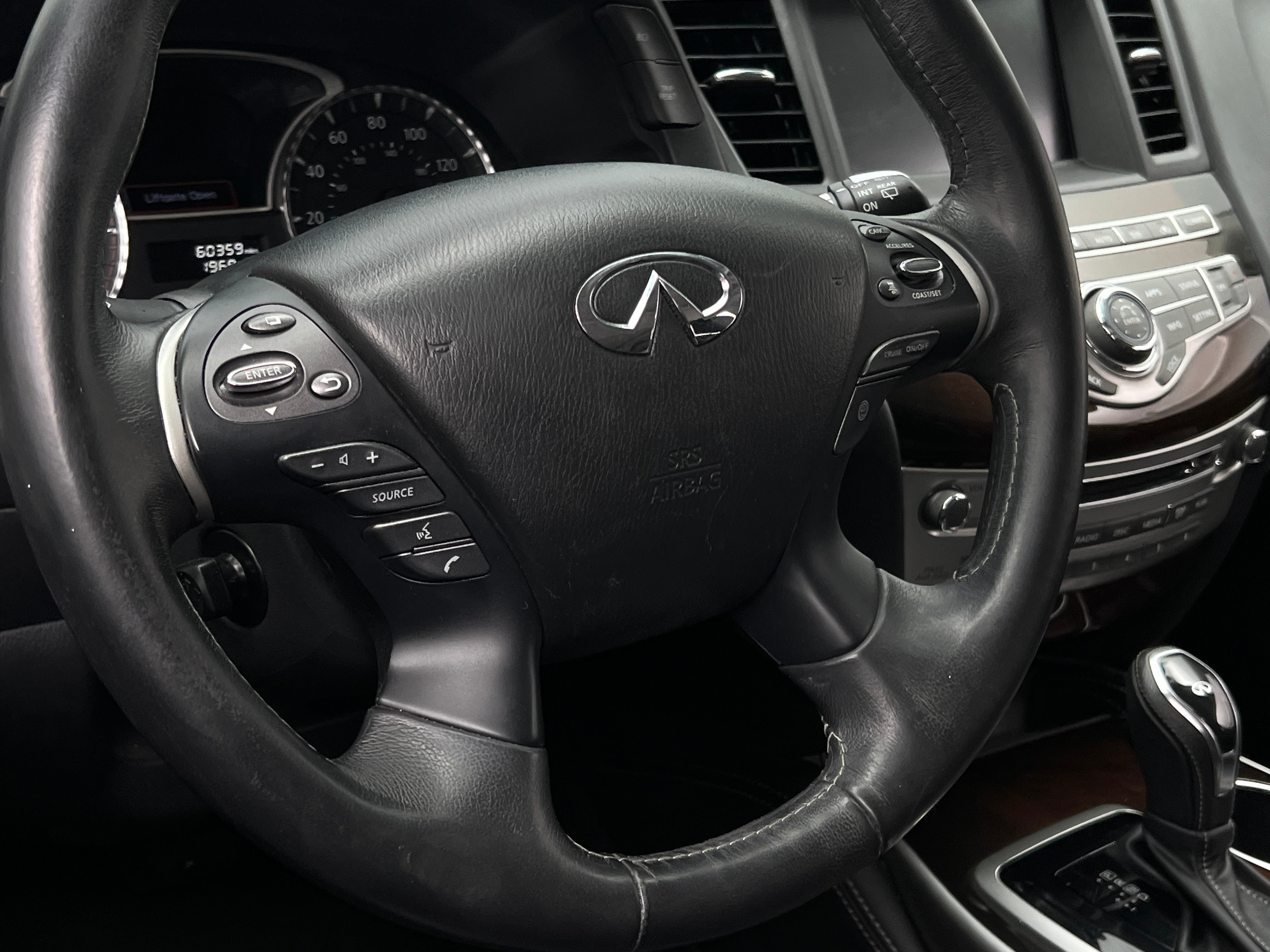 2019 INFINITI QX60 Luxe 4