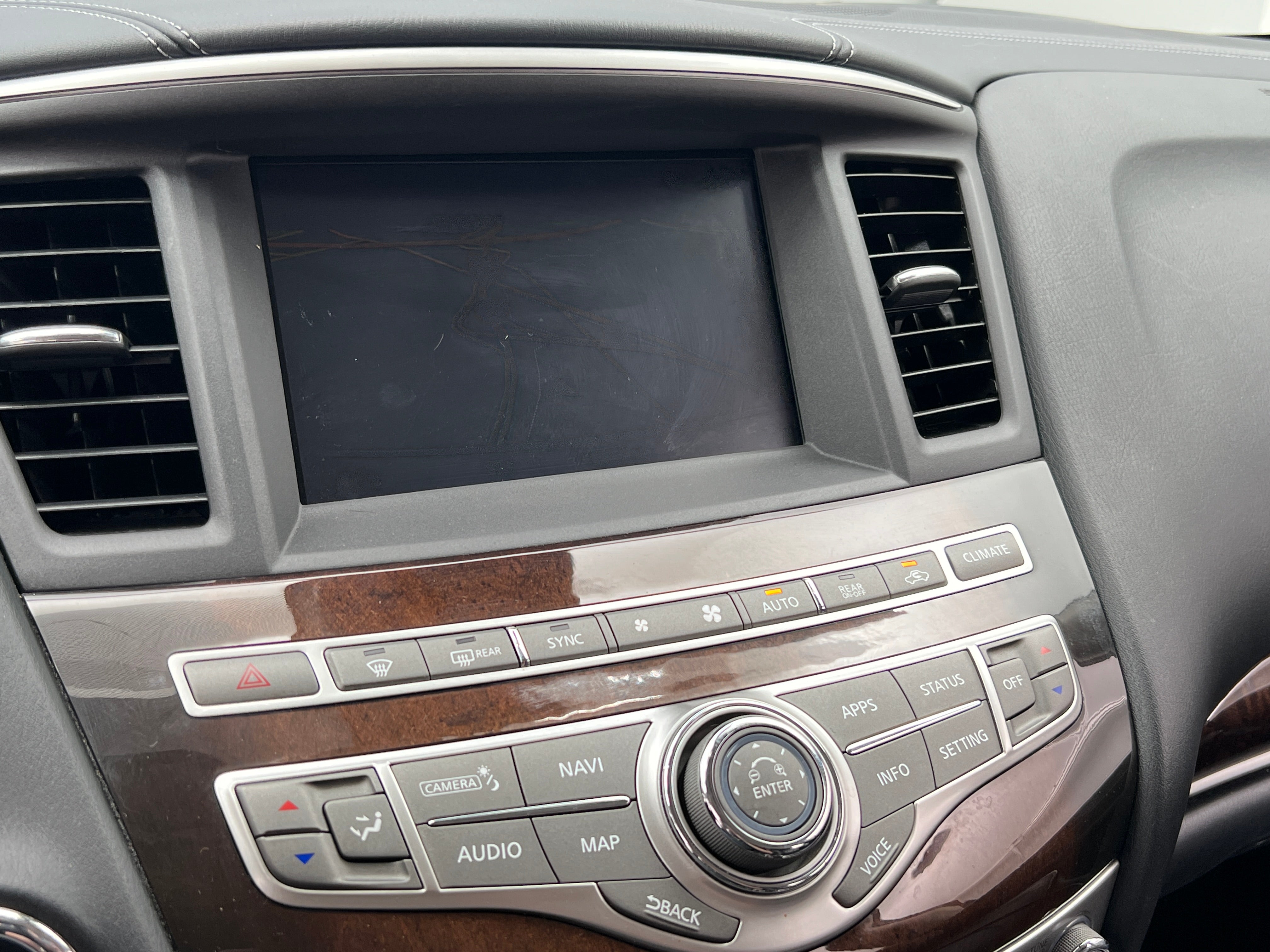 2019 INFINITI QX60 Luxe 3