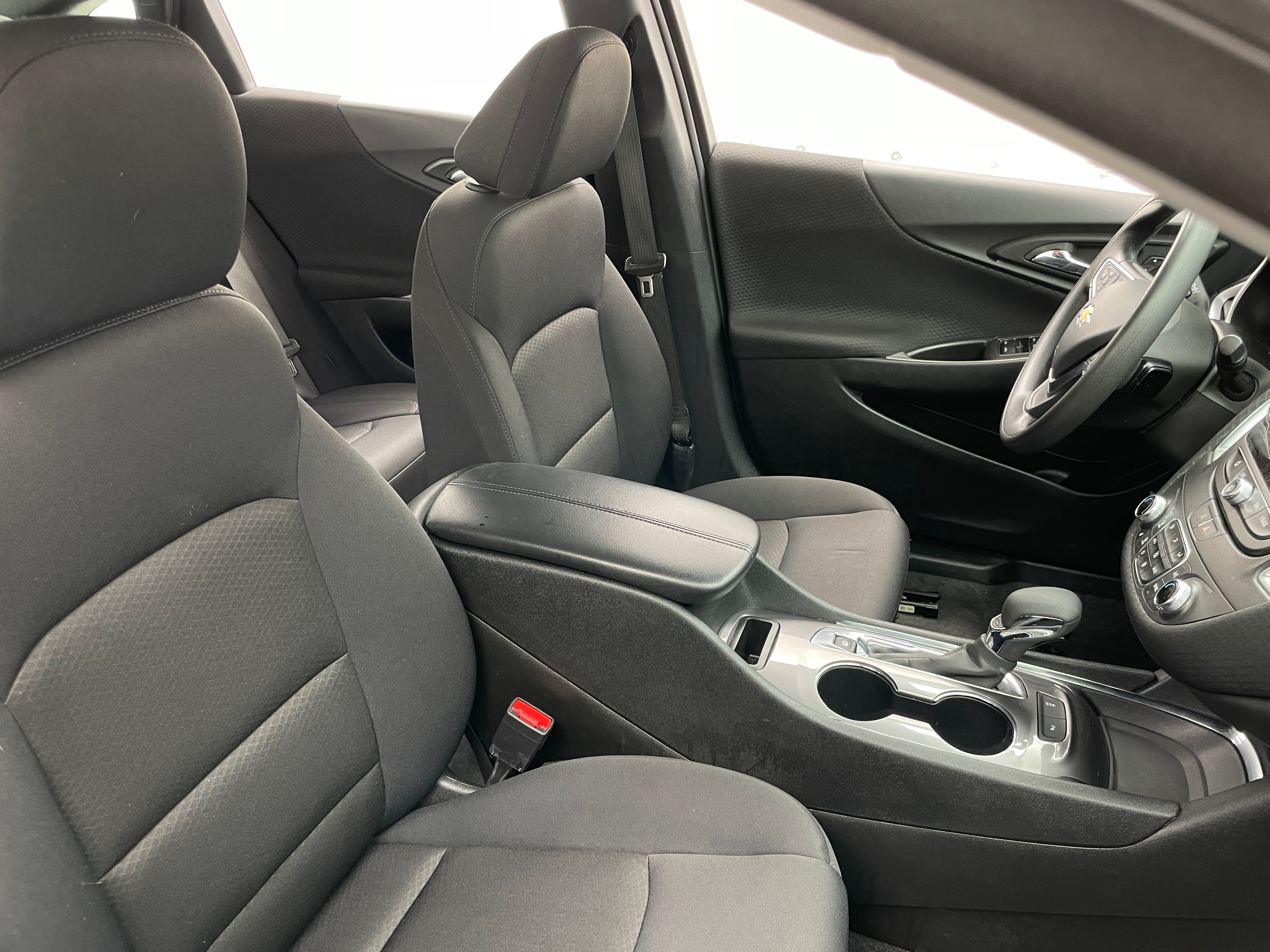 2023 Chevrolet Malibu LT 2