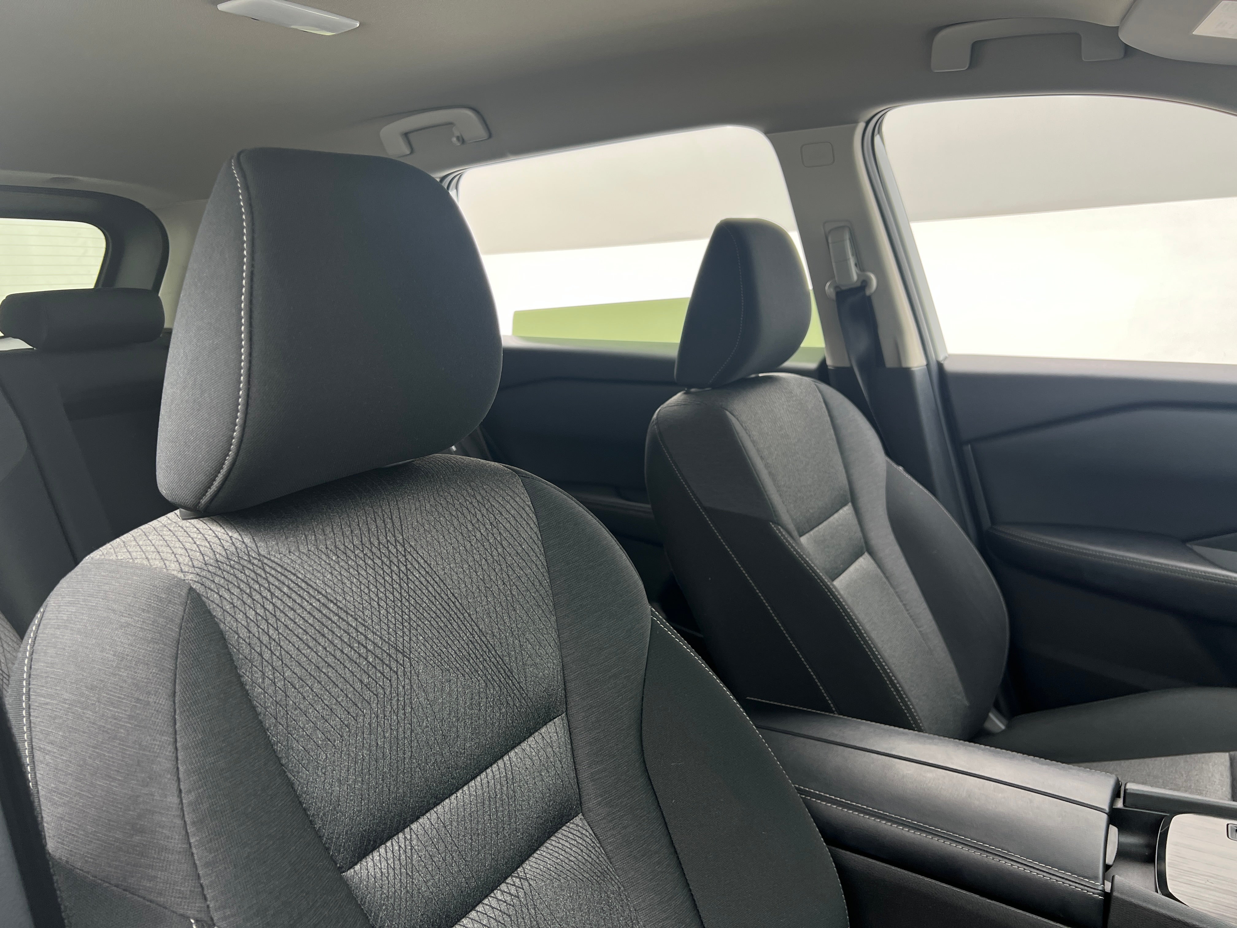 2024 Nissan Rogue SV 2