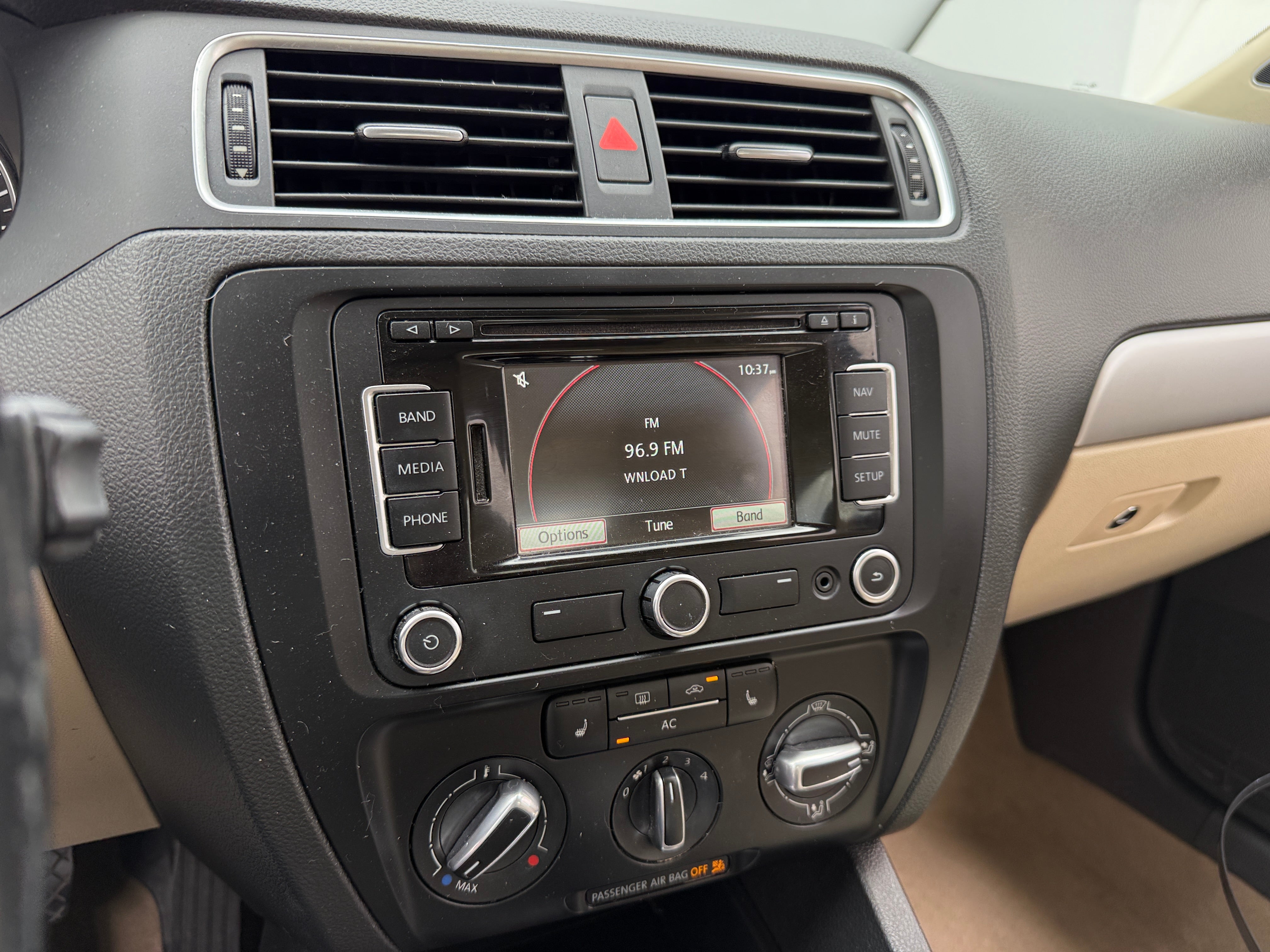 2012 Volkswagen Jetta SEL 4