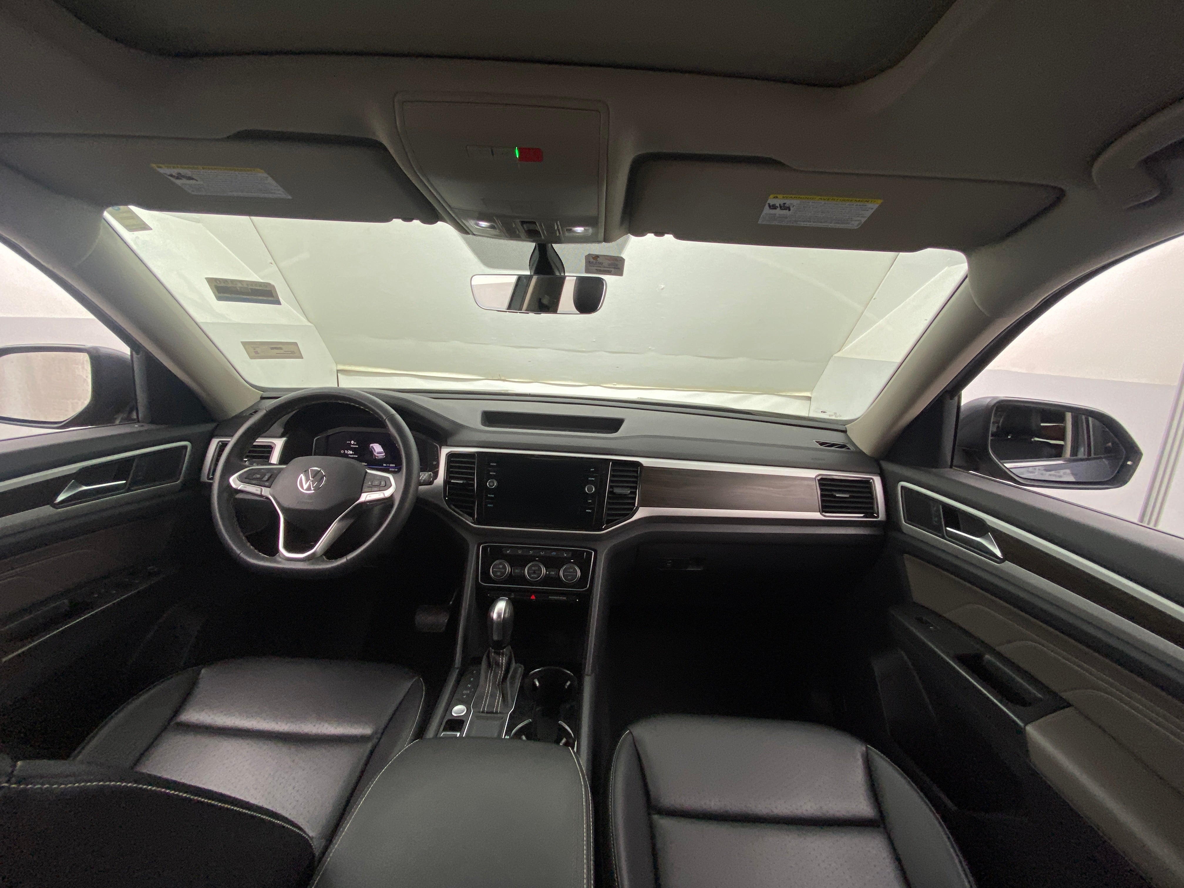 2022 Volkswagen Atlas SE 2