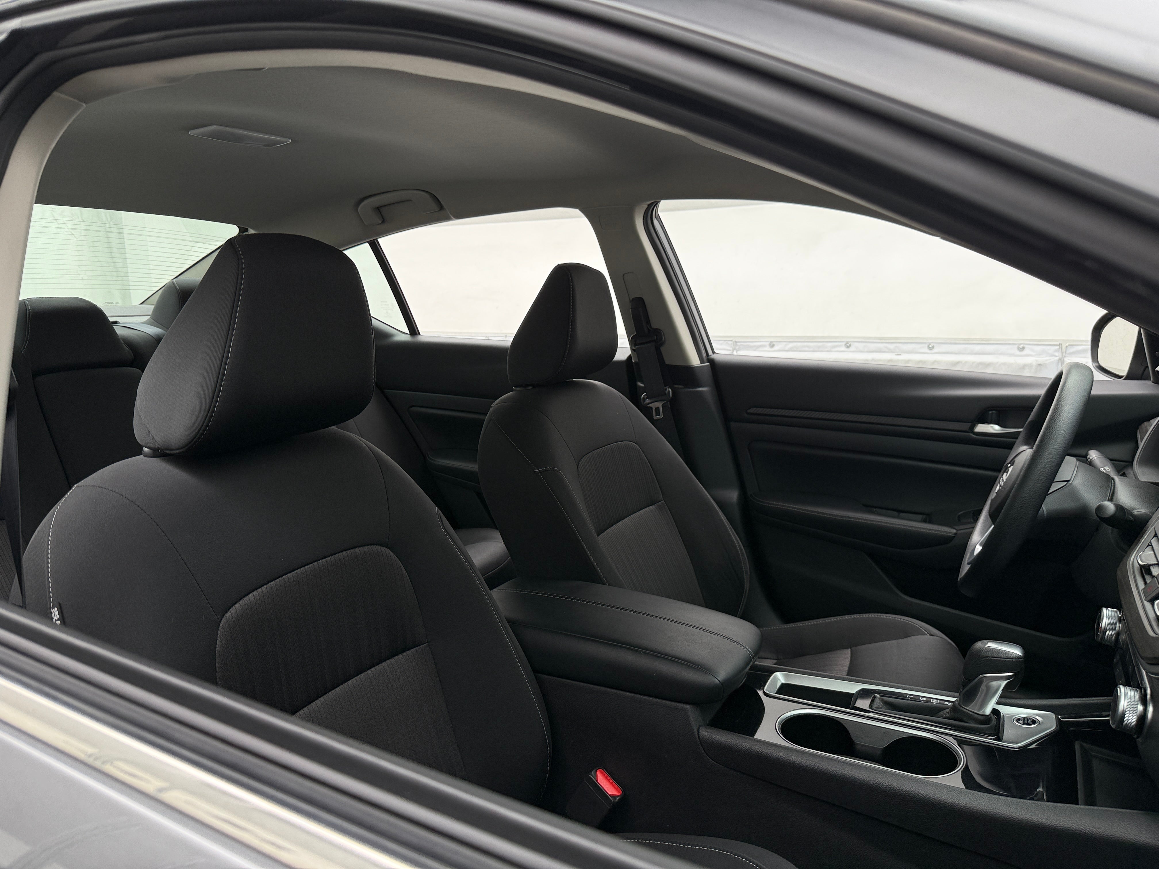 2024 Nissan Altima SV 2