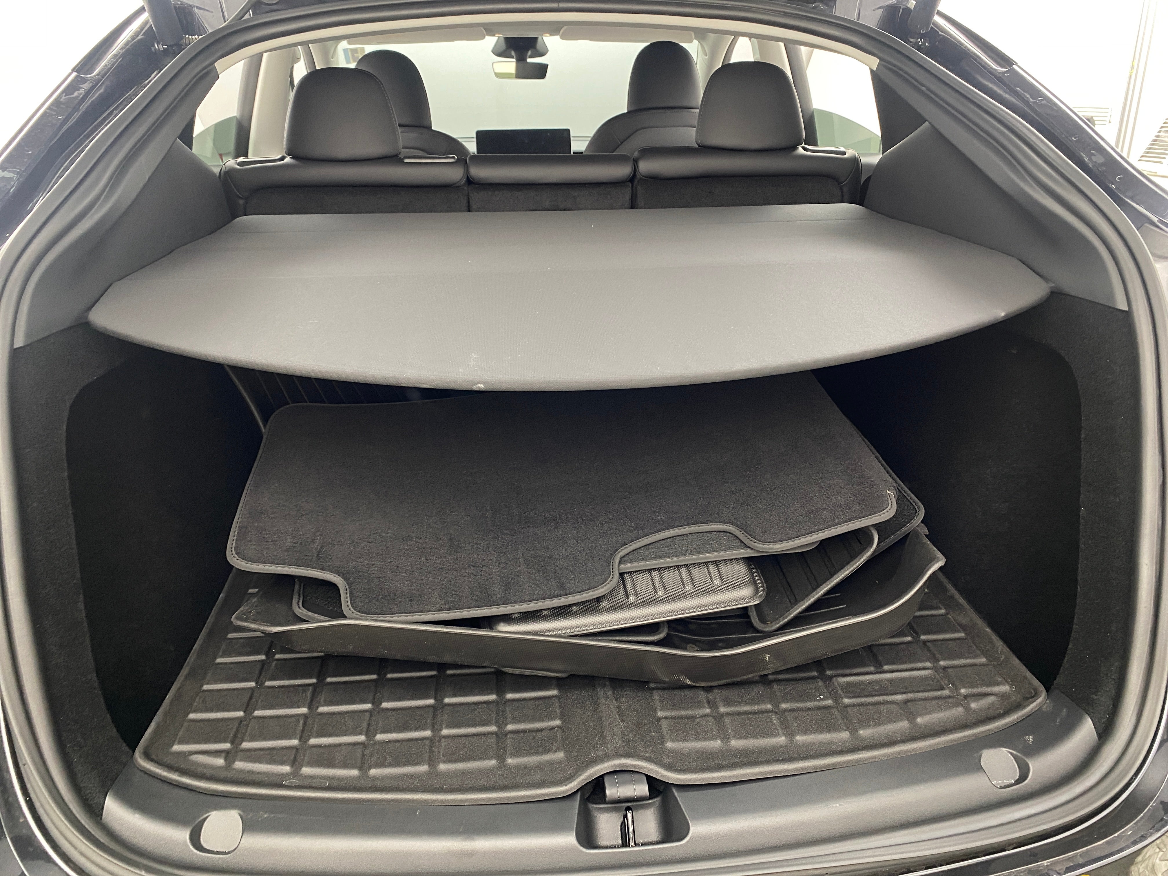 2024 Tesla Model Y Standard Range 6