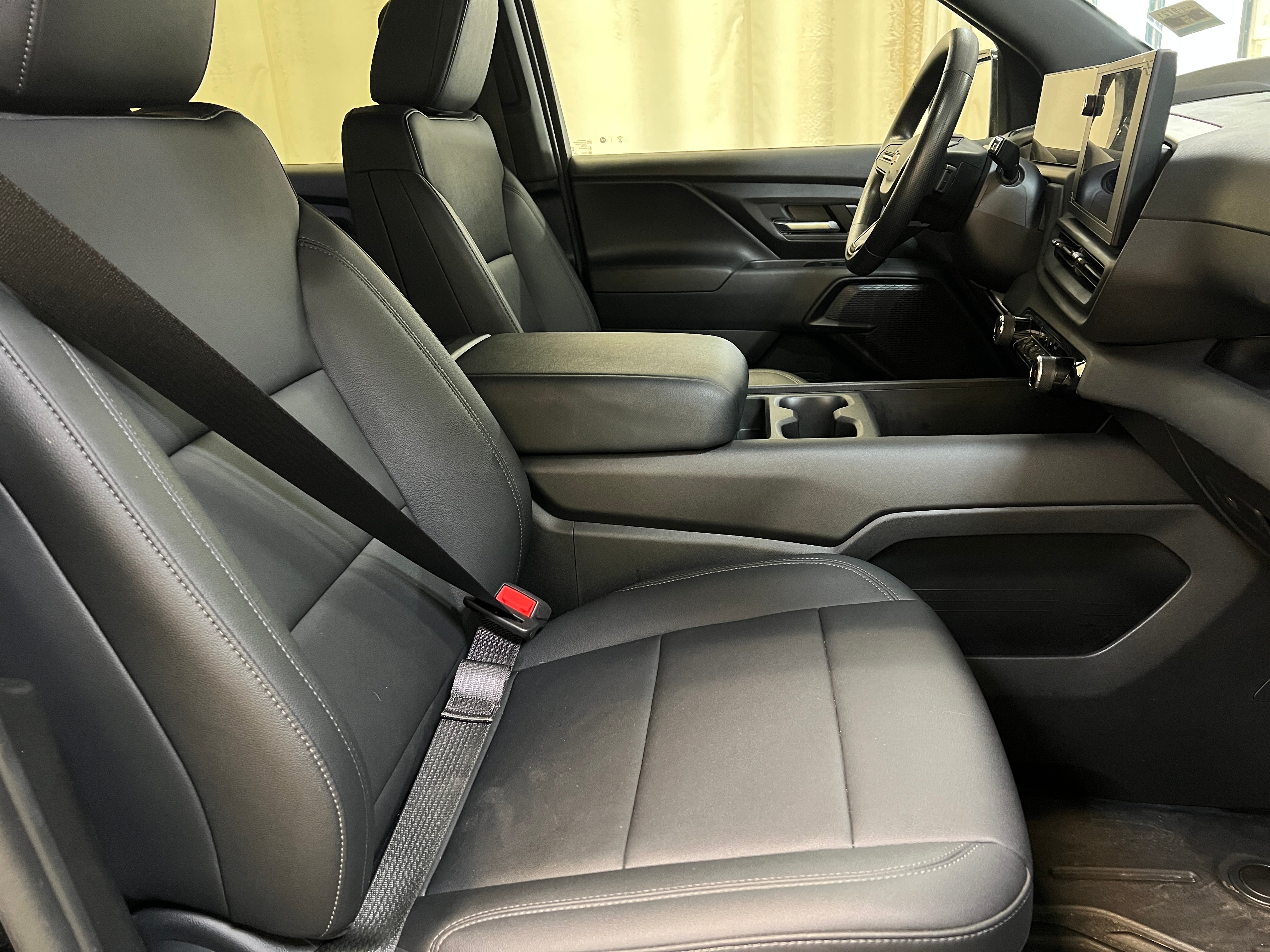 2024 Chevrolet Silverado EV Work Truck 2
