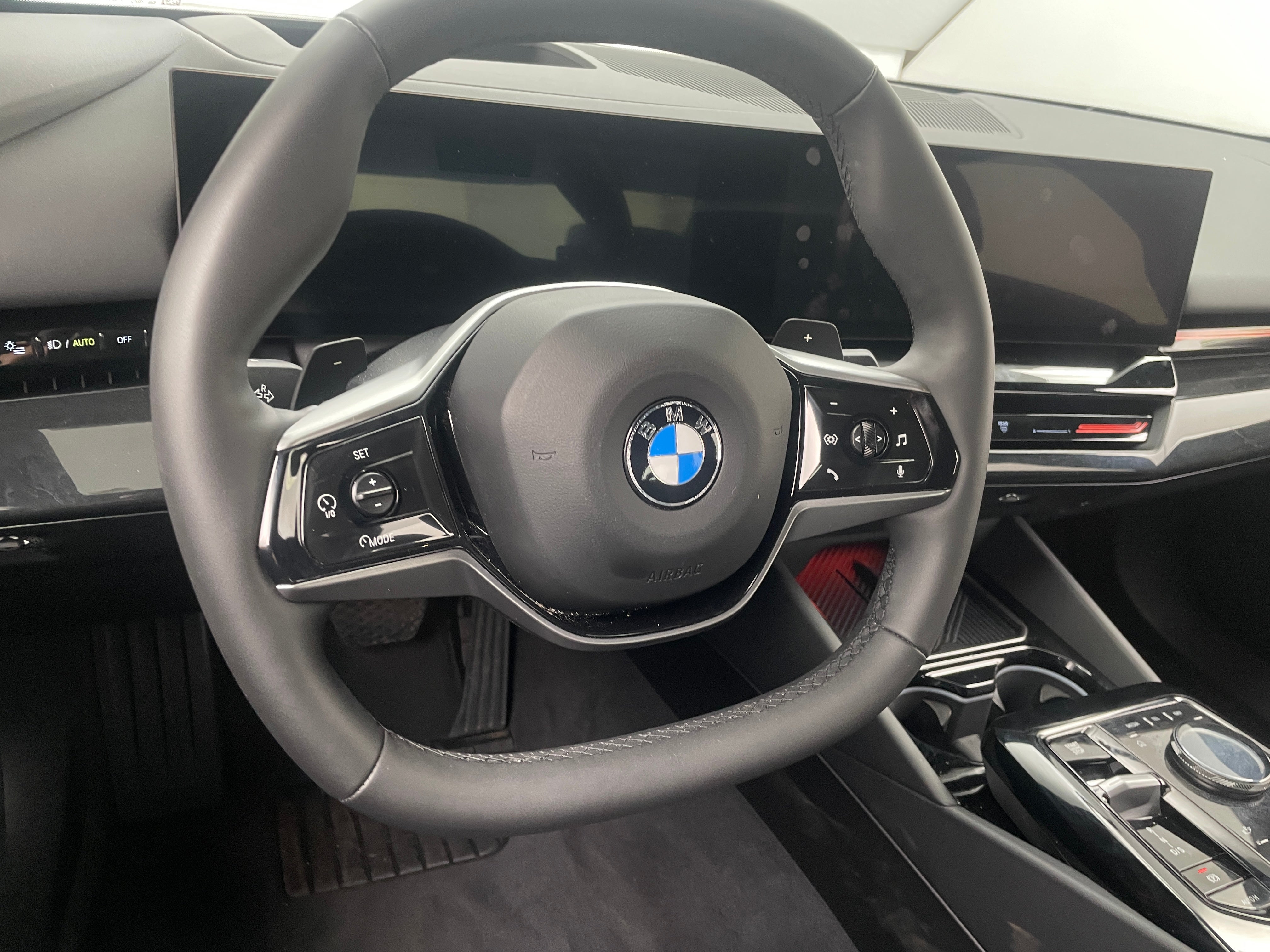 2024 BMW 5 Series 530i xDrive 4