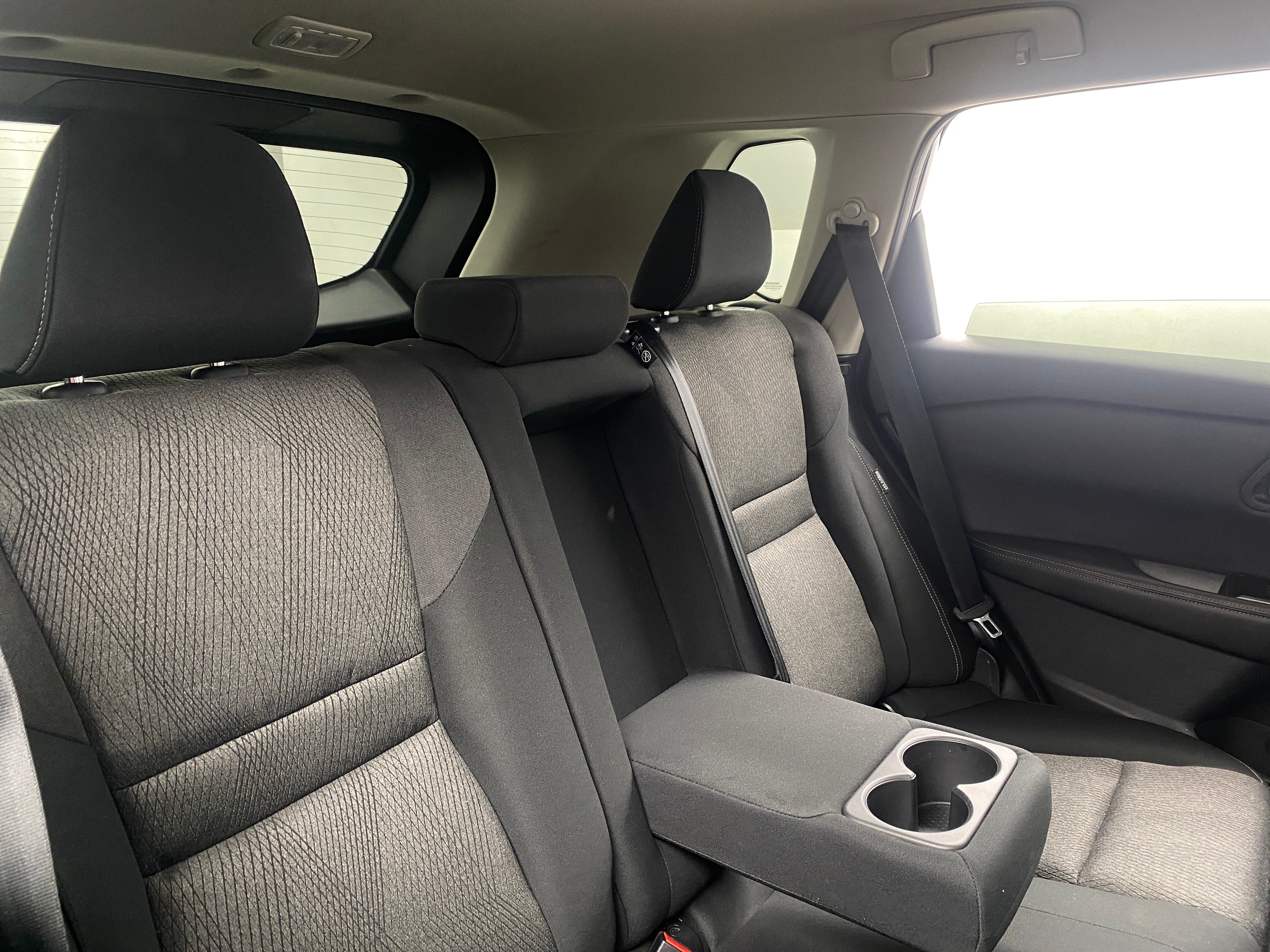 2024 Nissan Rogue SV 6