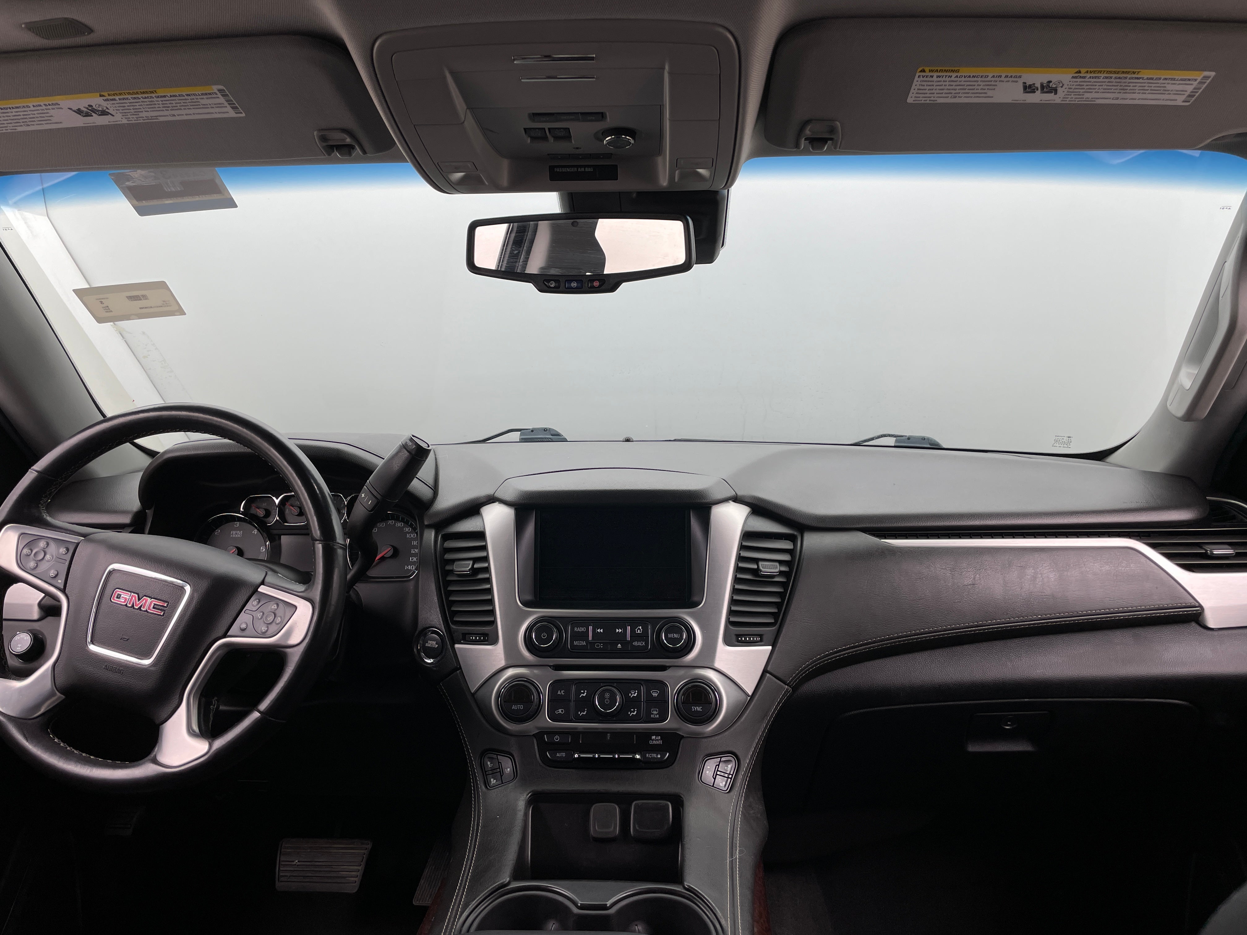 2020 GMC Yukon SLT 2