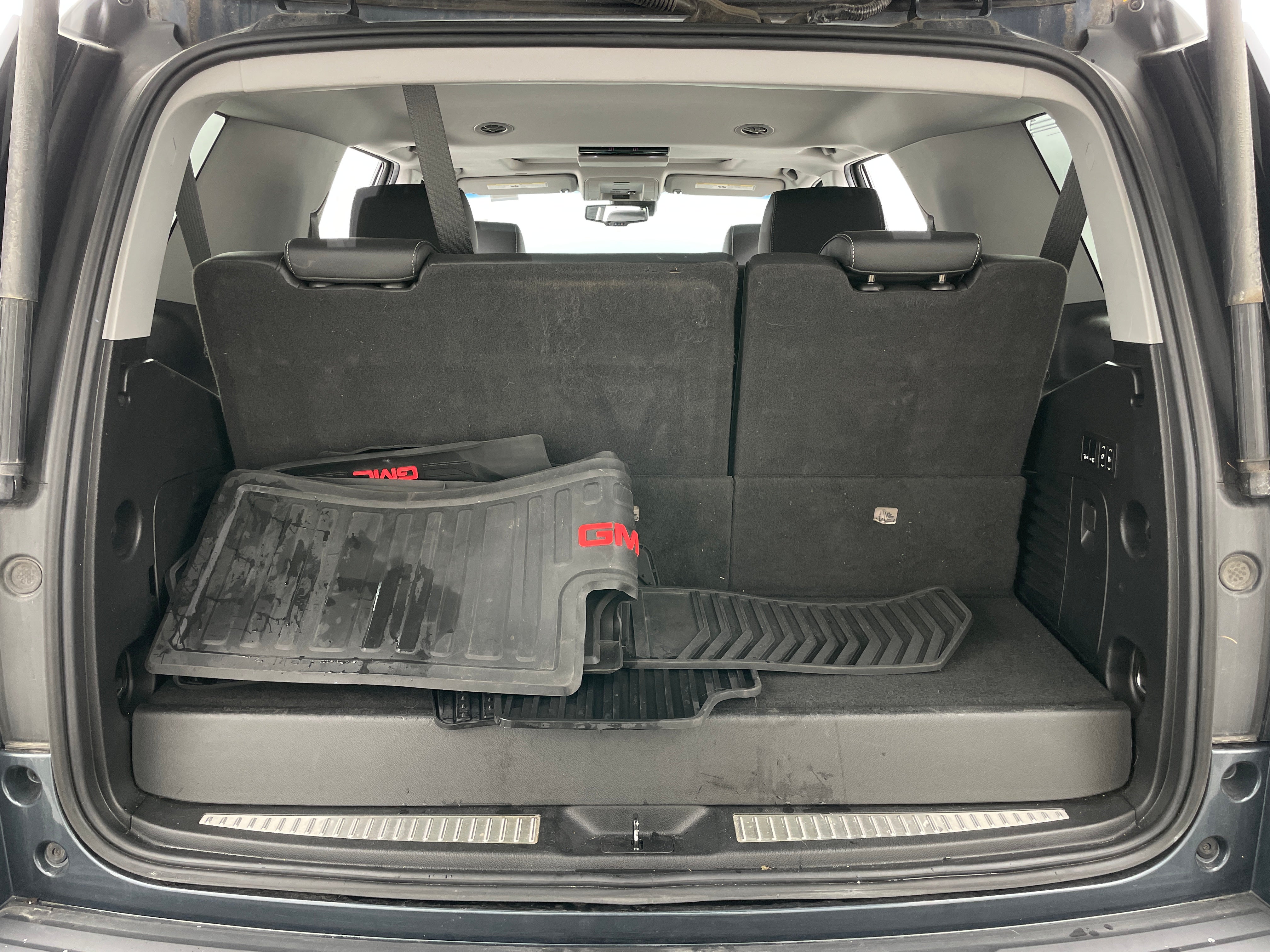 2020 GMC Yukon SLT 6