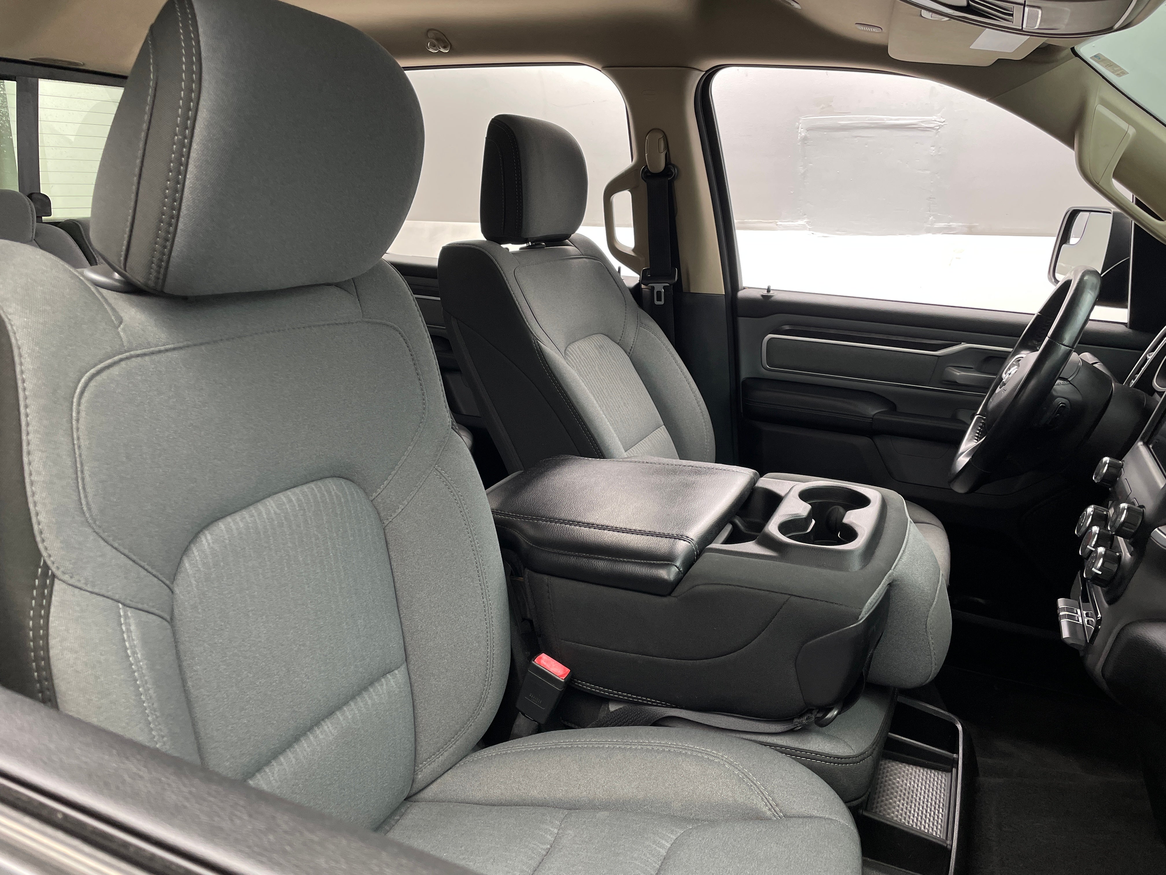 2020 RAM 1500 Big Horn 2