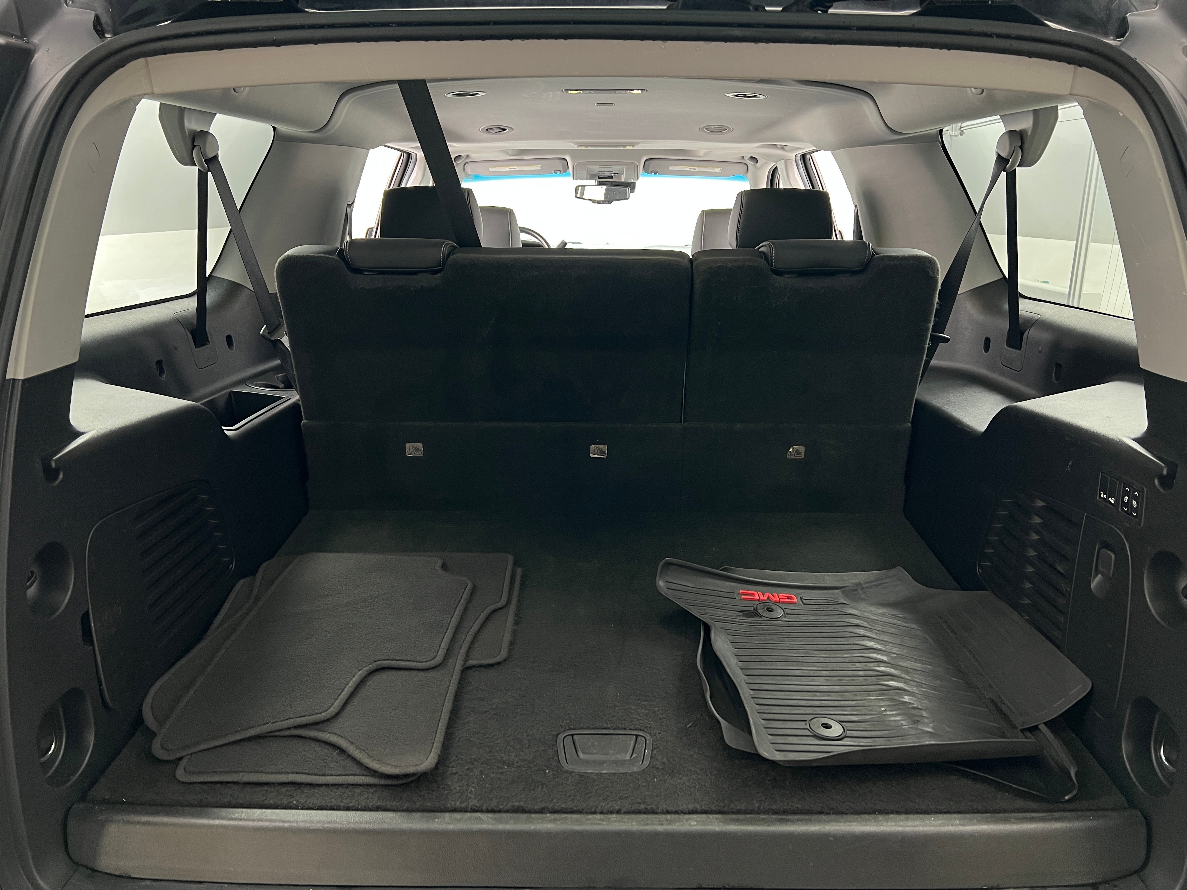 2019 GMC Yukon XL Denali 6