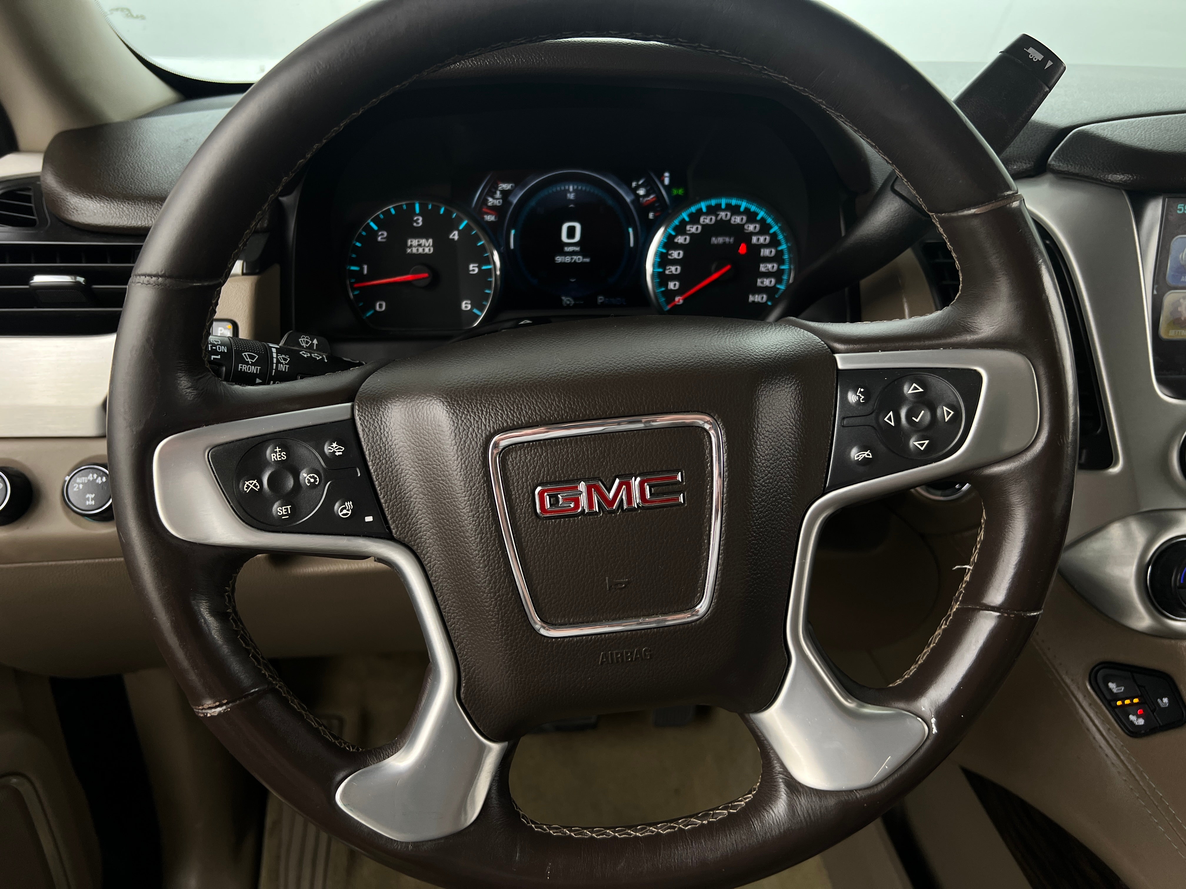 2017 GMC Yukon SLT 5