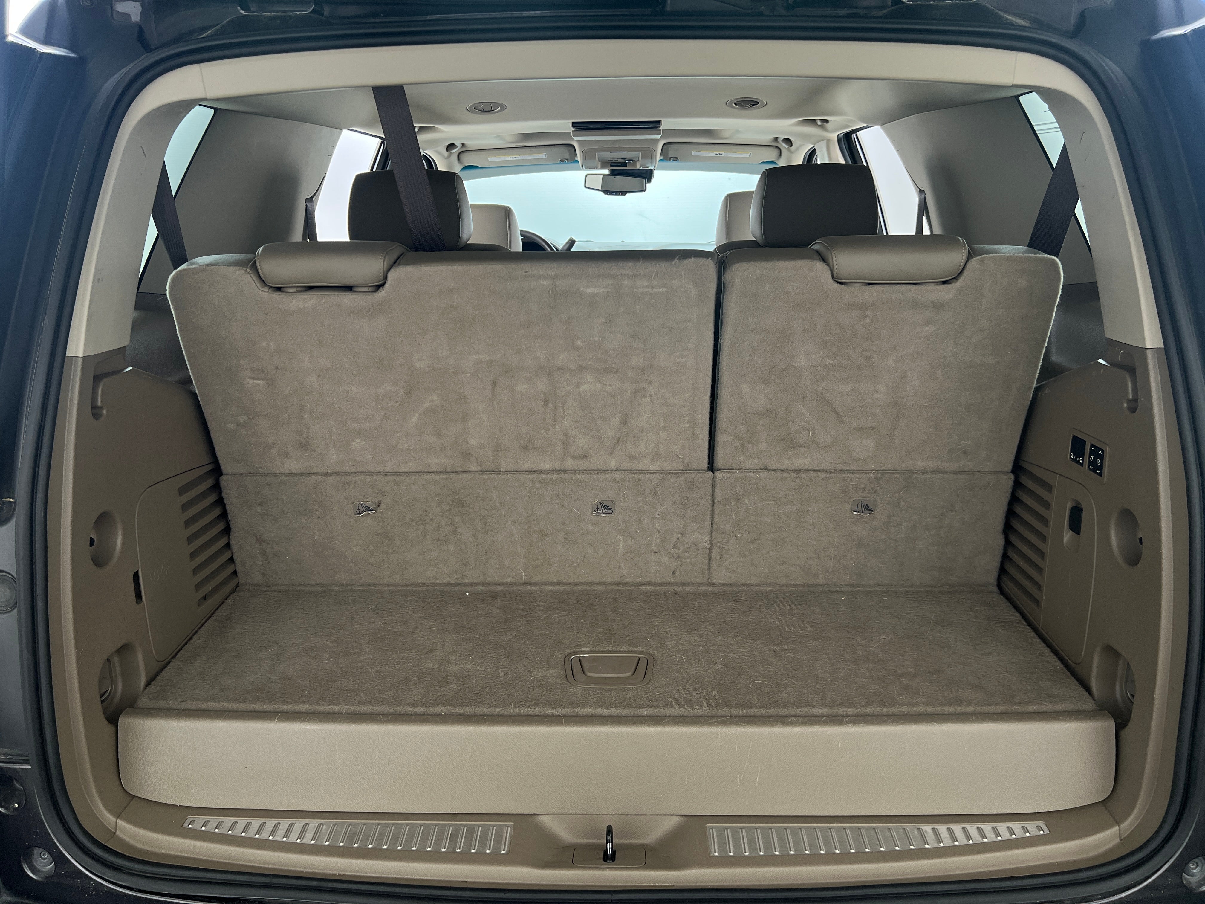 2017 GMC Yukon SLT 7