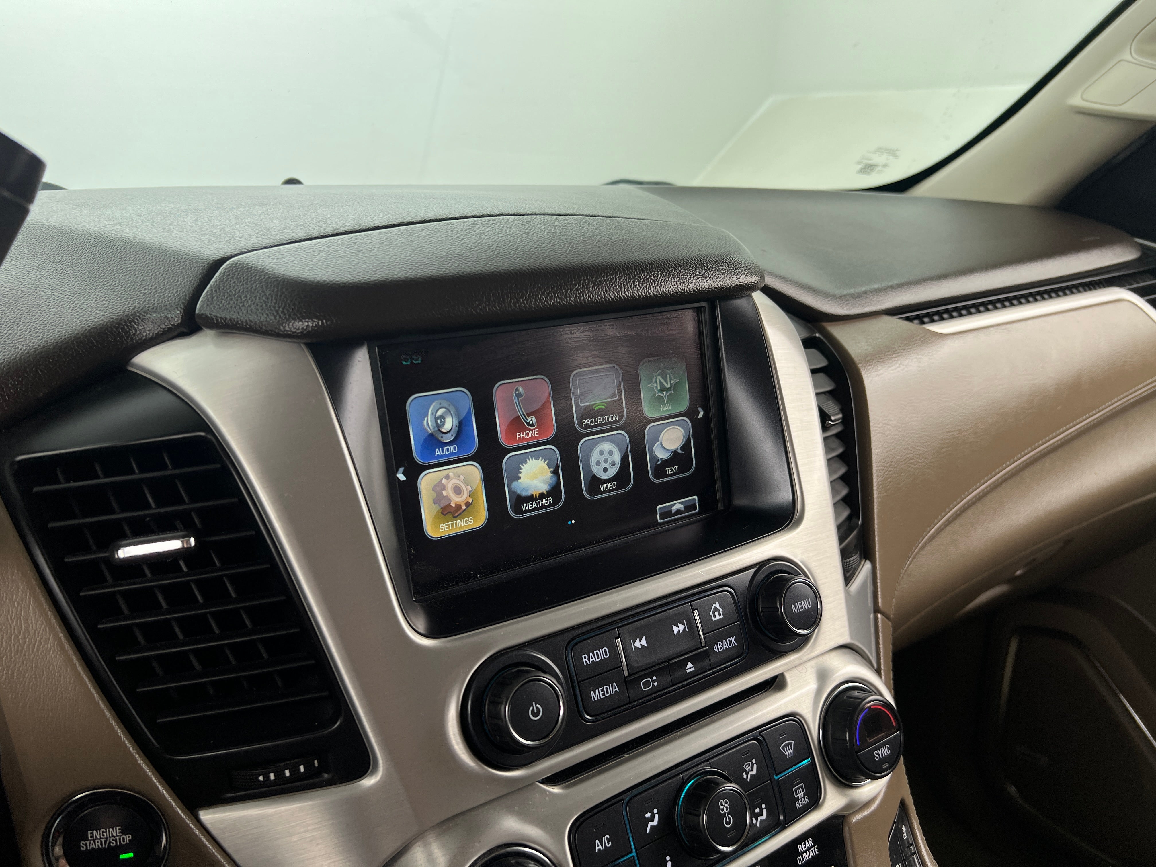 2017 GMC Yukon SLT 4
