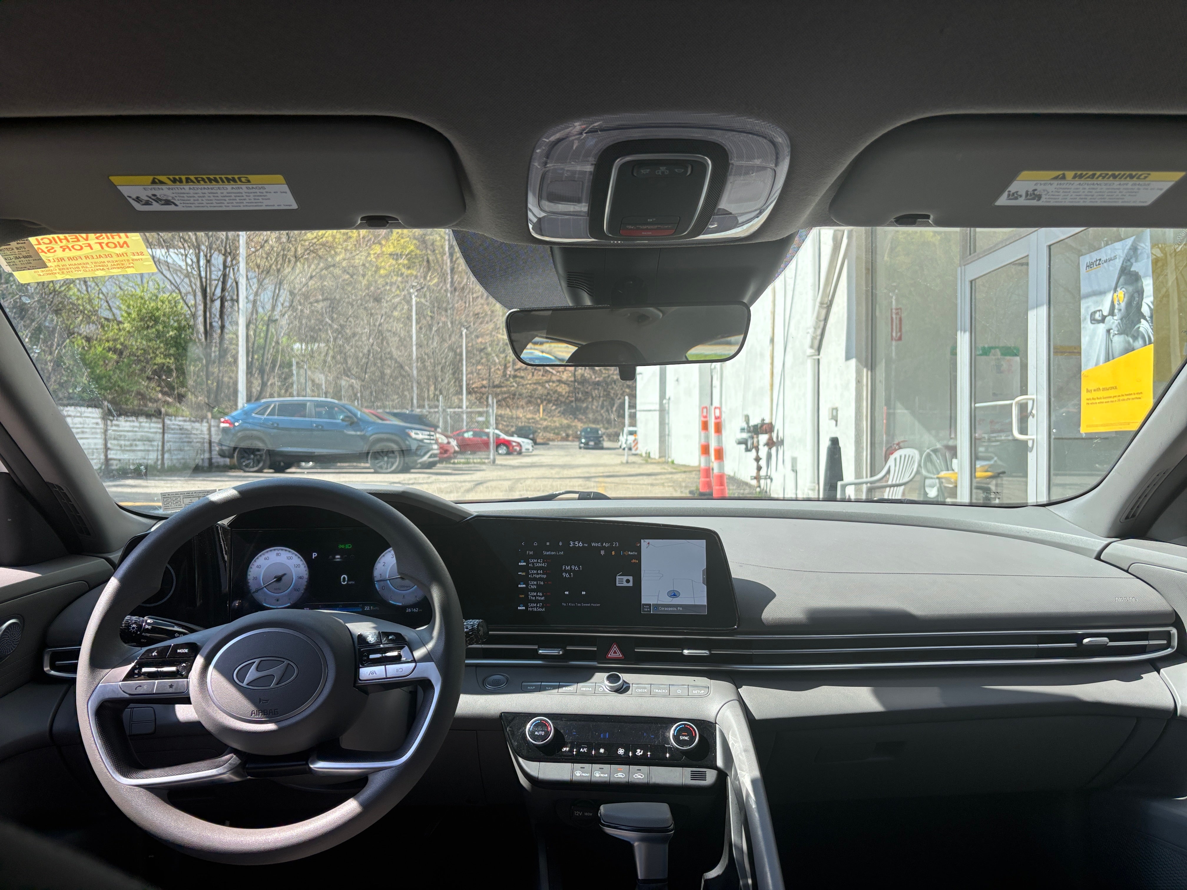 2024 Hyundai Elantra SEL 3