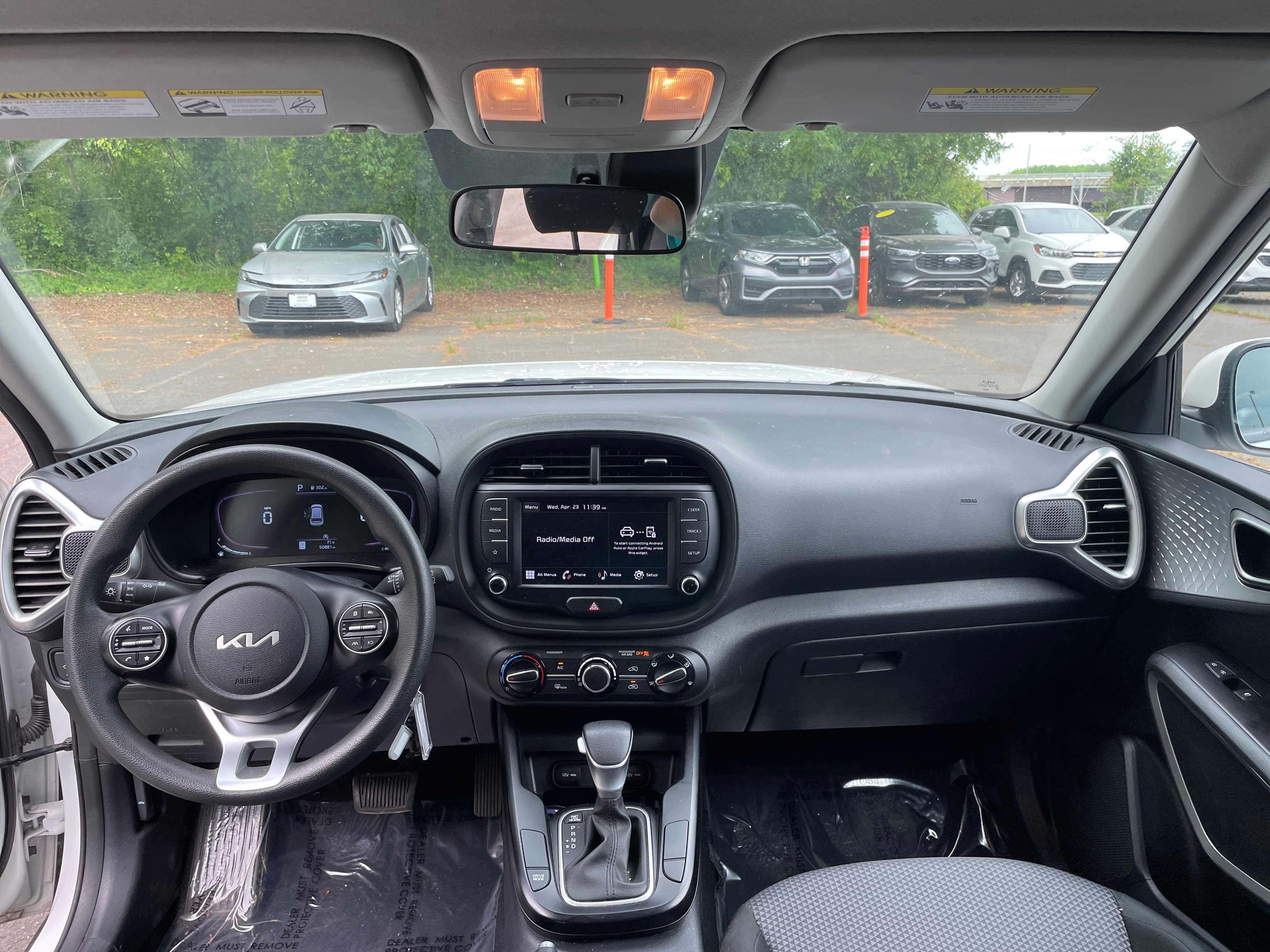 2023 Kia Soul LX 3
