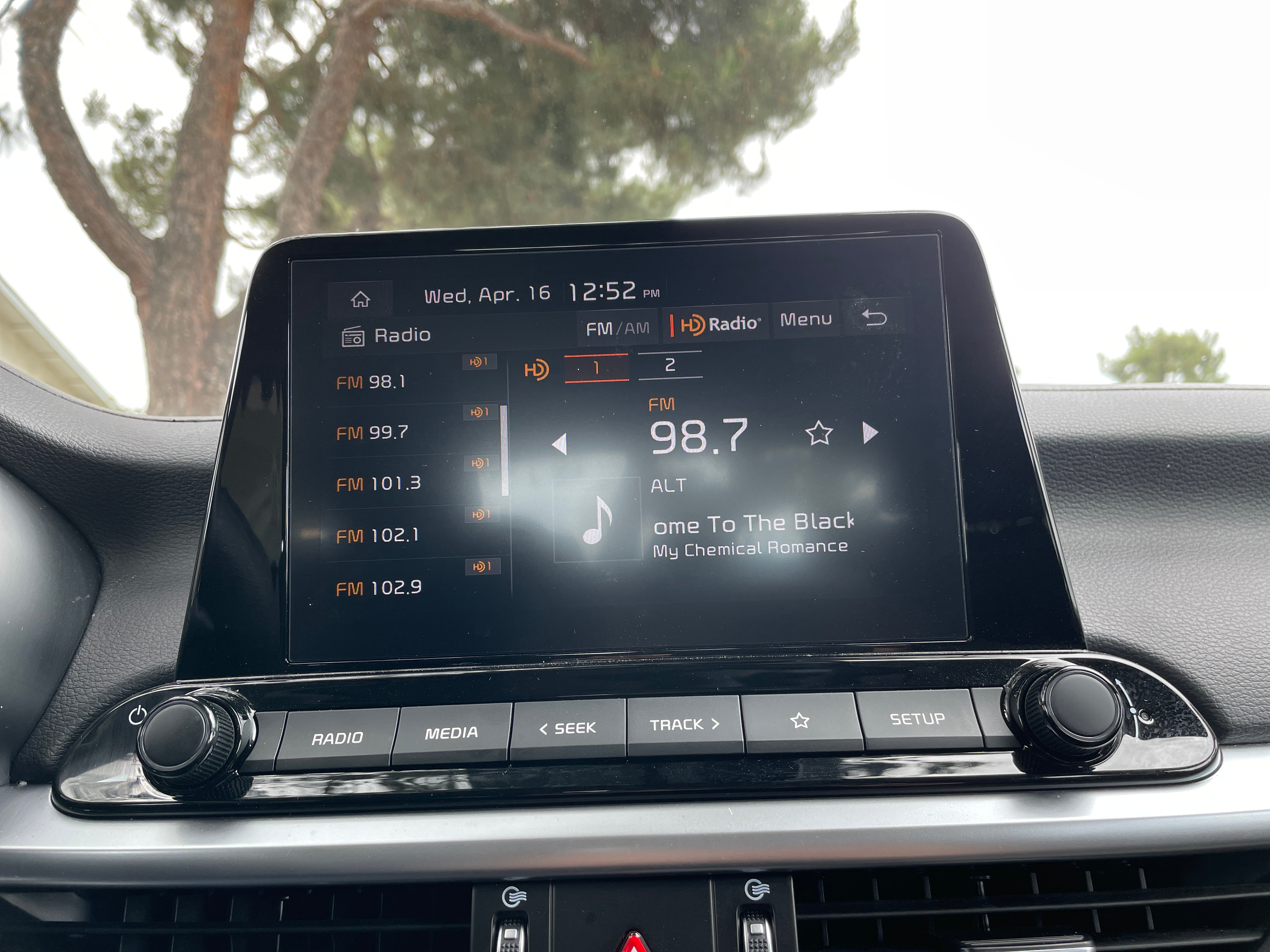 2024 Kia Forte LXS 4