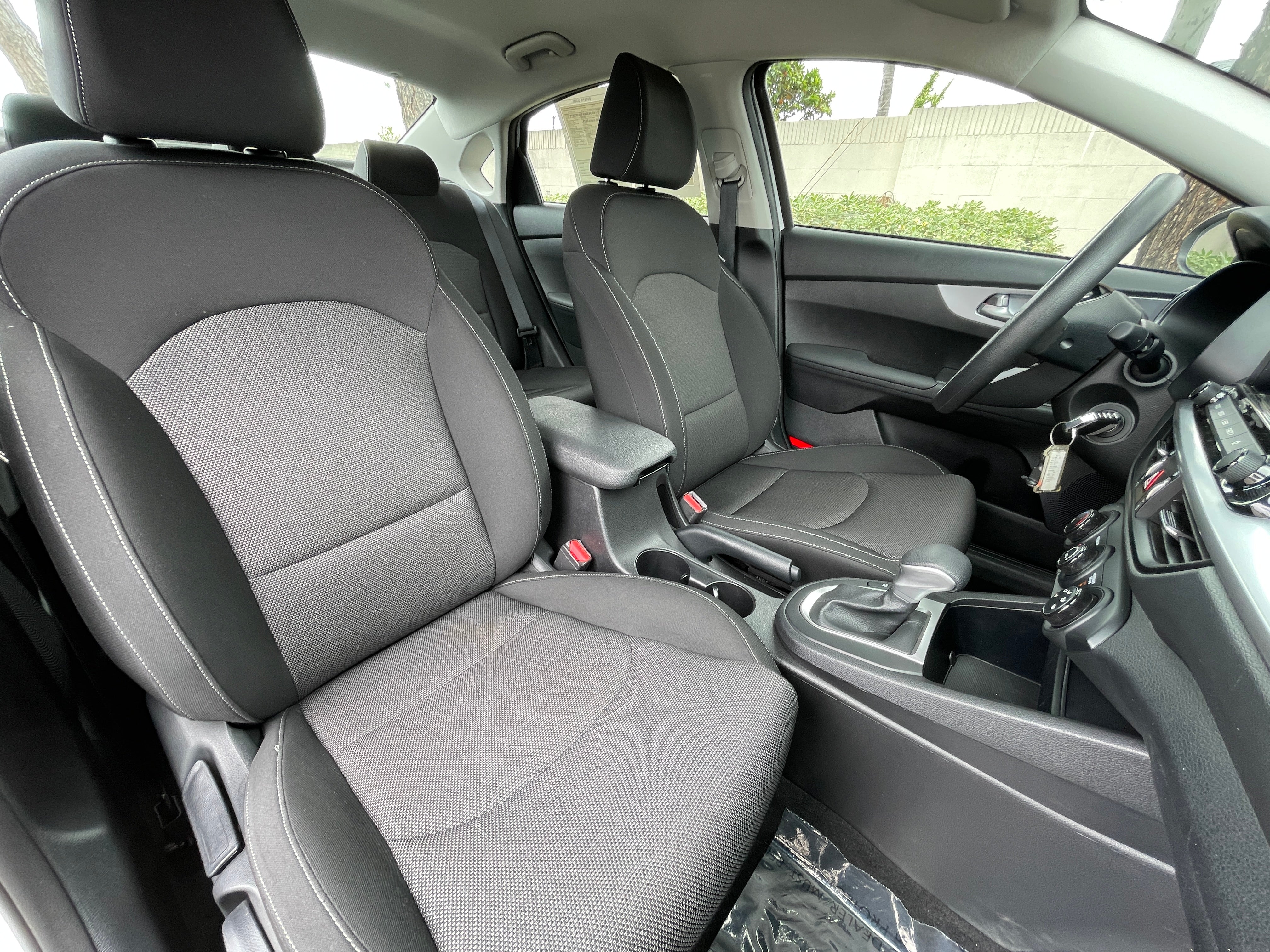 2024 Kia Forte LXS 2