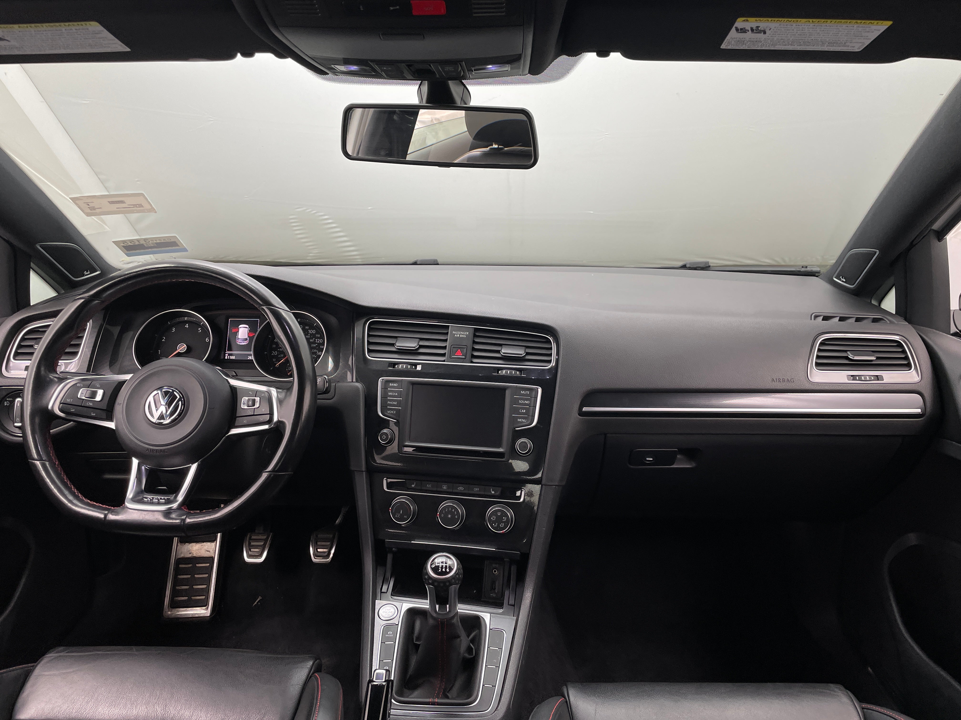 2016 Volkswagen Golf GTI SE 3