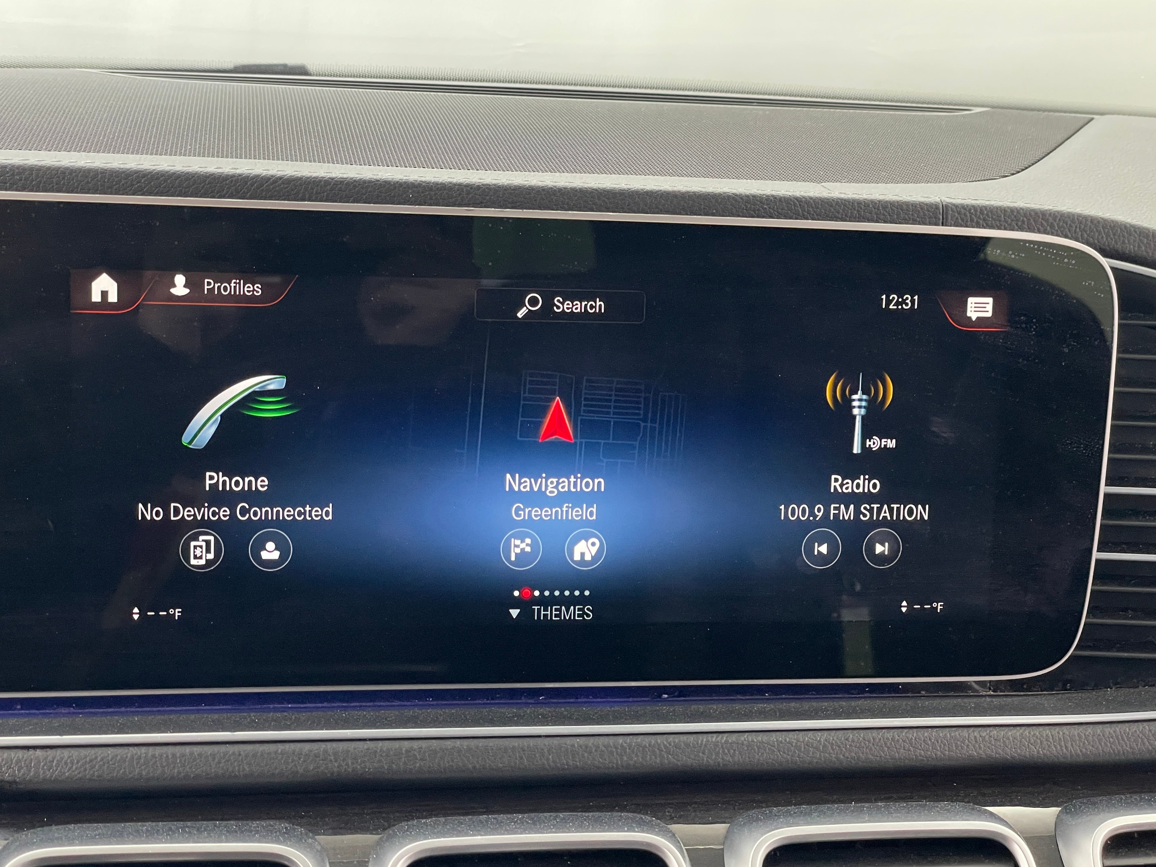 2023 Mercedes-Benz GLS 450 4MATIC 3