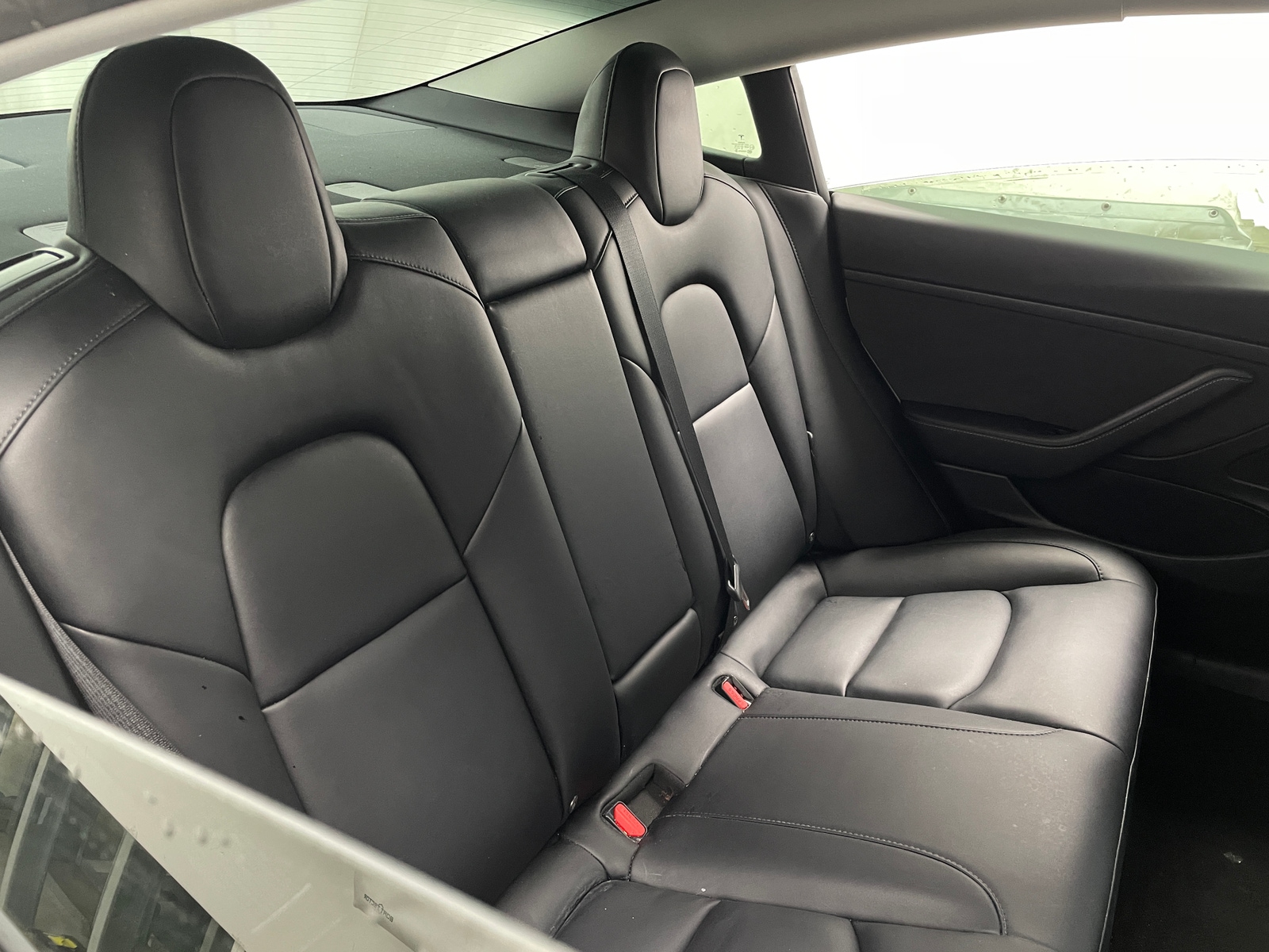 Thumbnail: 2021 Tesla Model 3 - 4