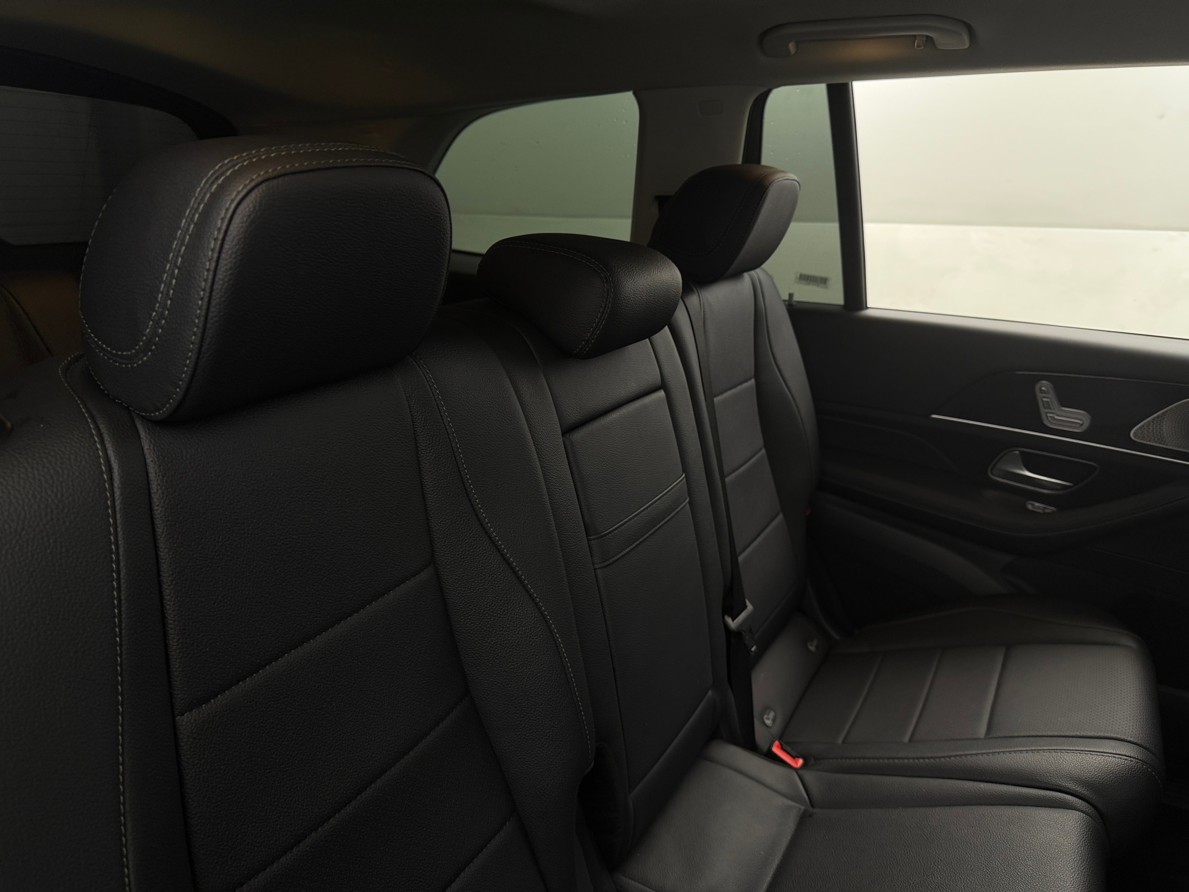 2023 Mercedes-Benz GLS 450 4MATIC 5