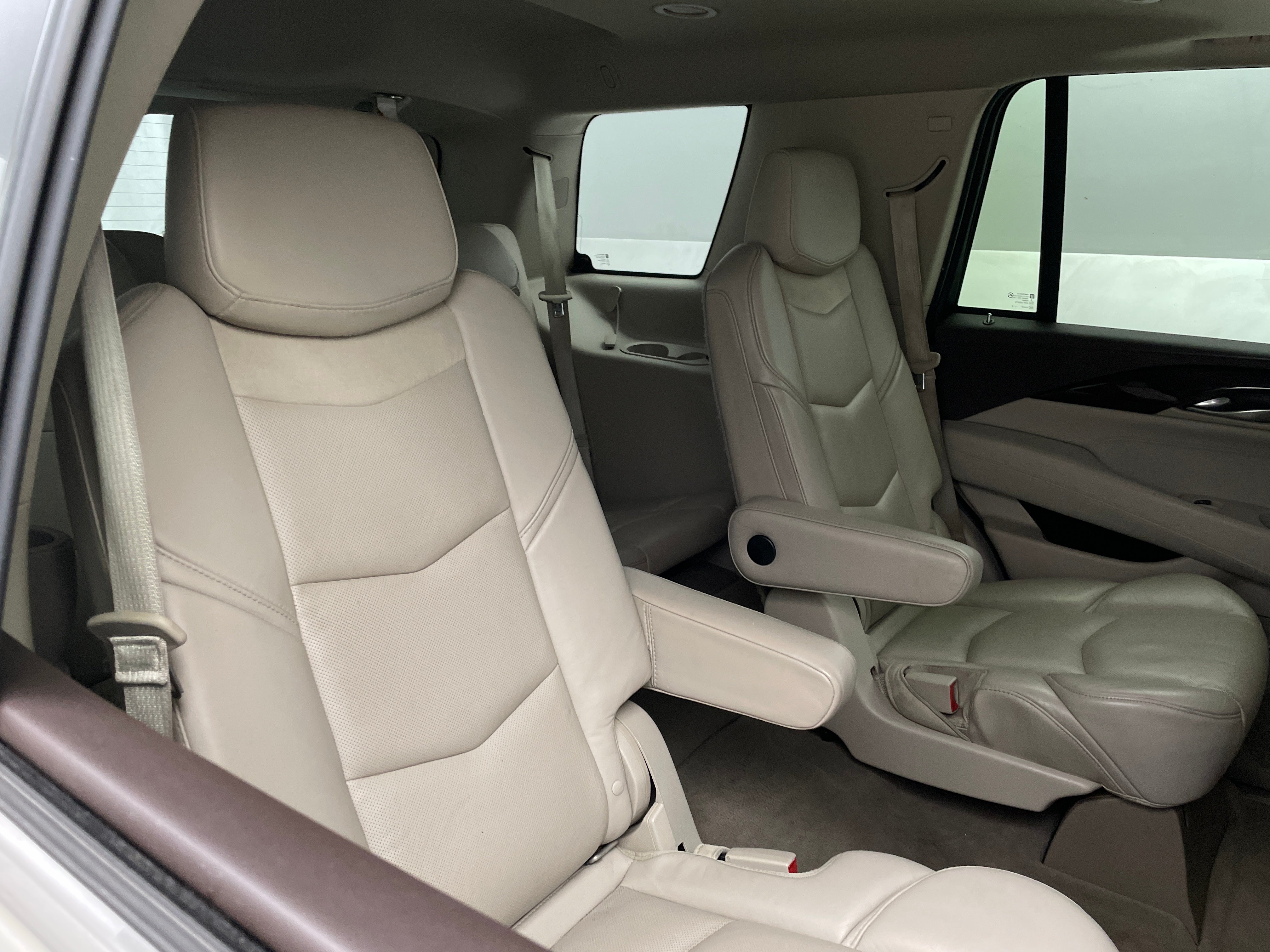 2015 Cadillac Escalade Luxury 5