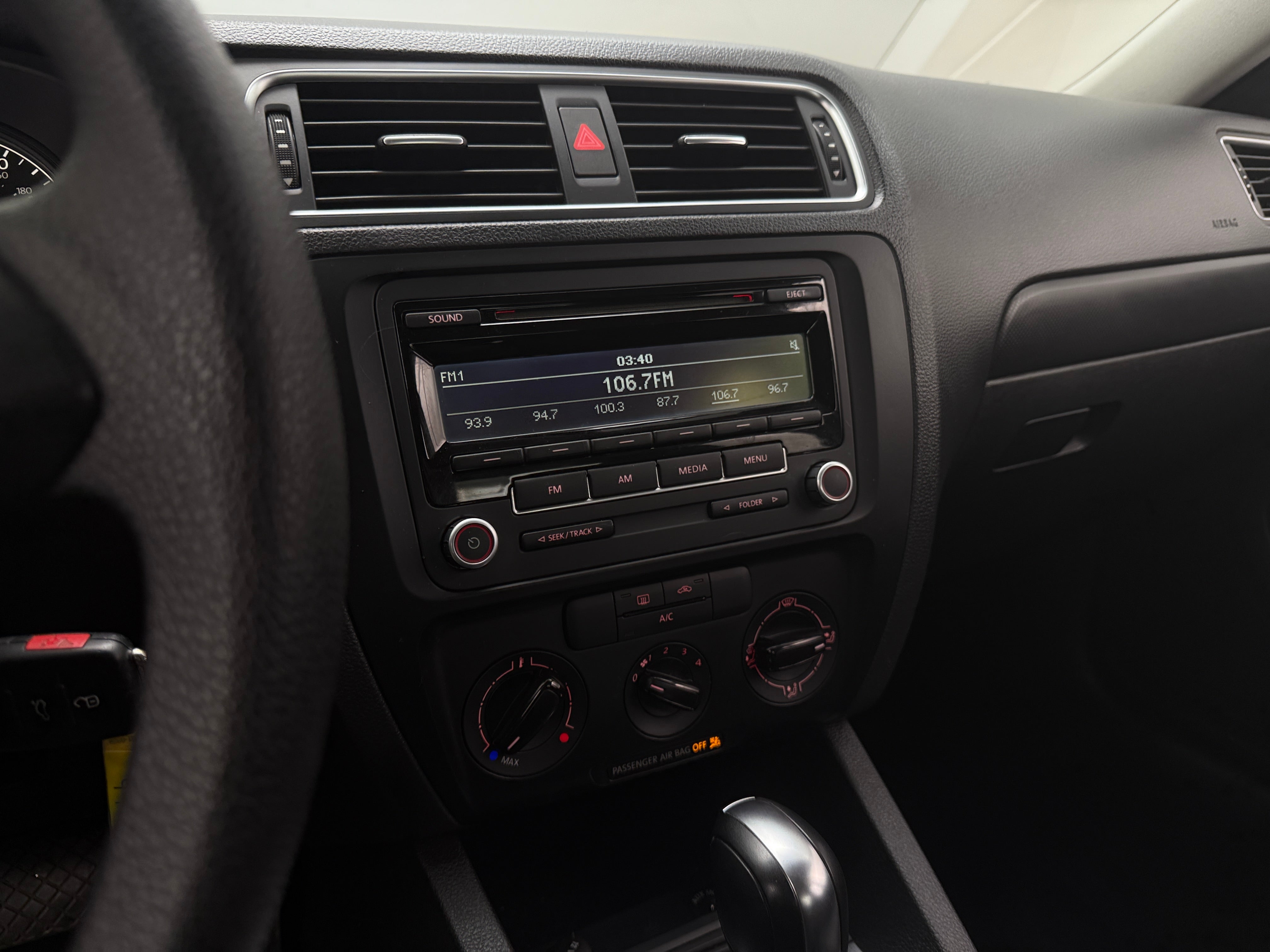 2014 Volkswagen Jetta S 4