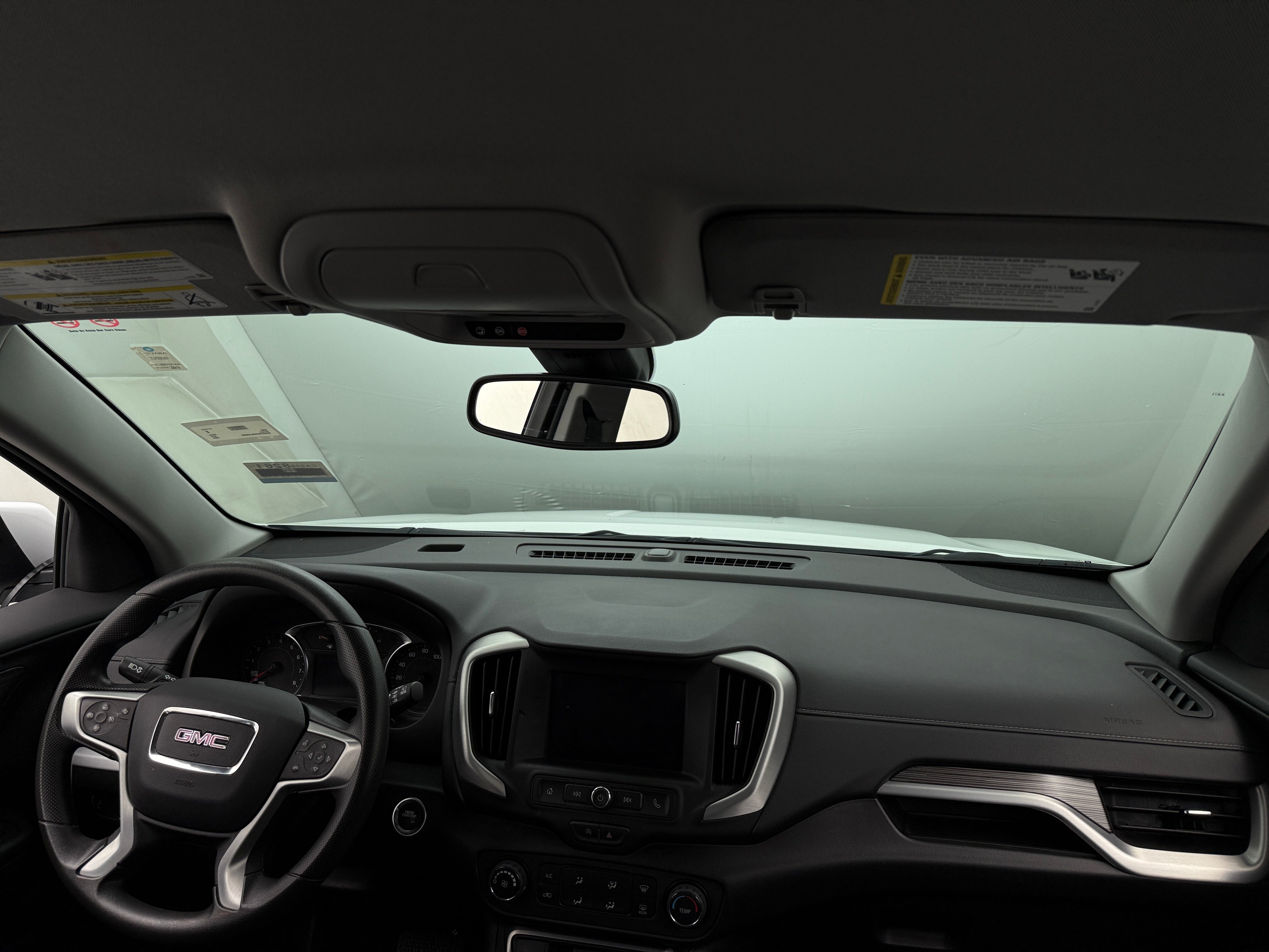2024 GMC Terrain SLE 3