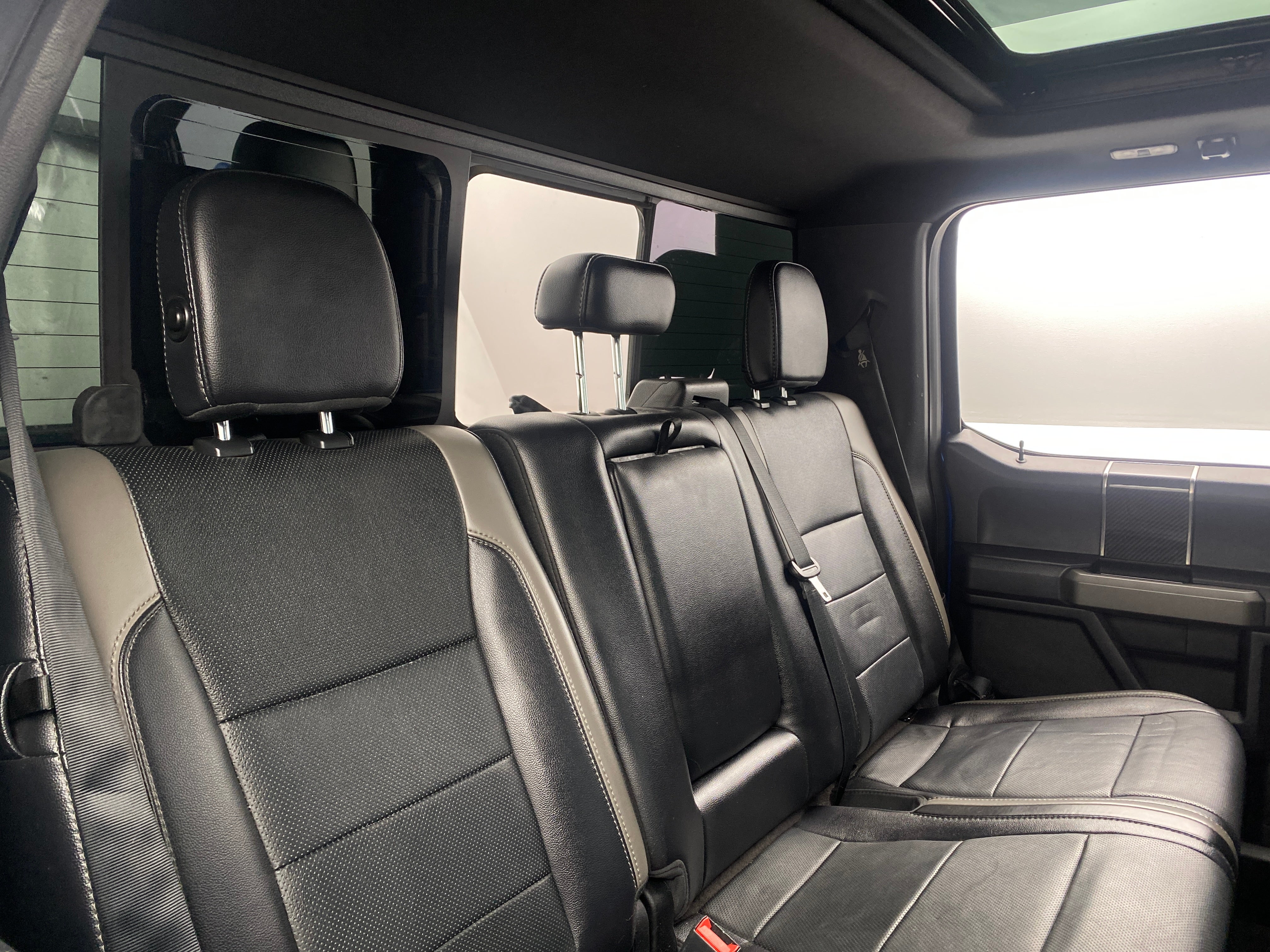 2018 Ford Econoline E-150 5