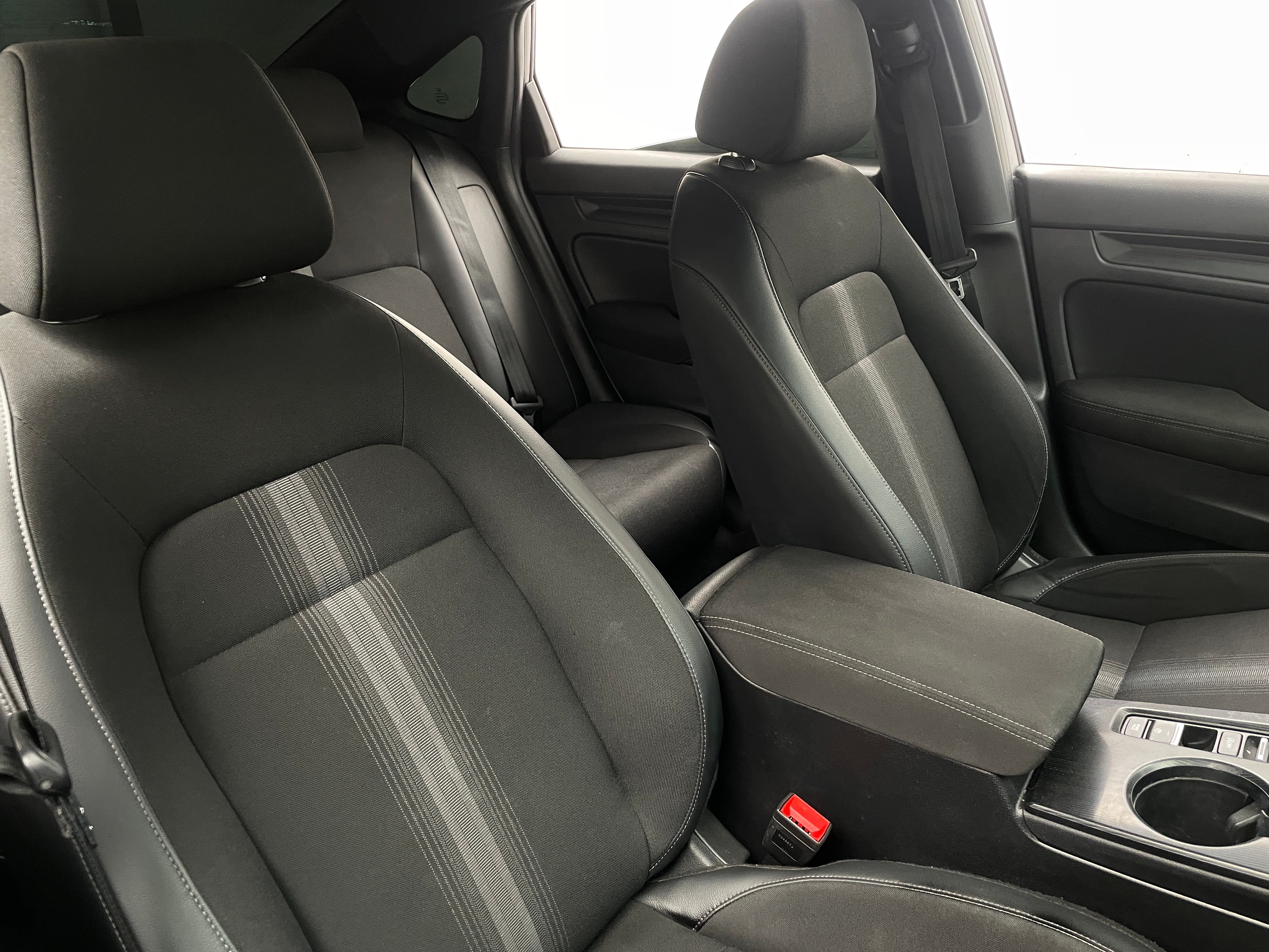 2022 Honda Civic Sport 2