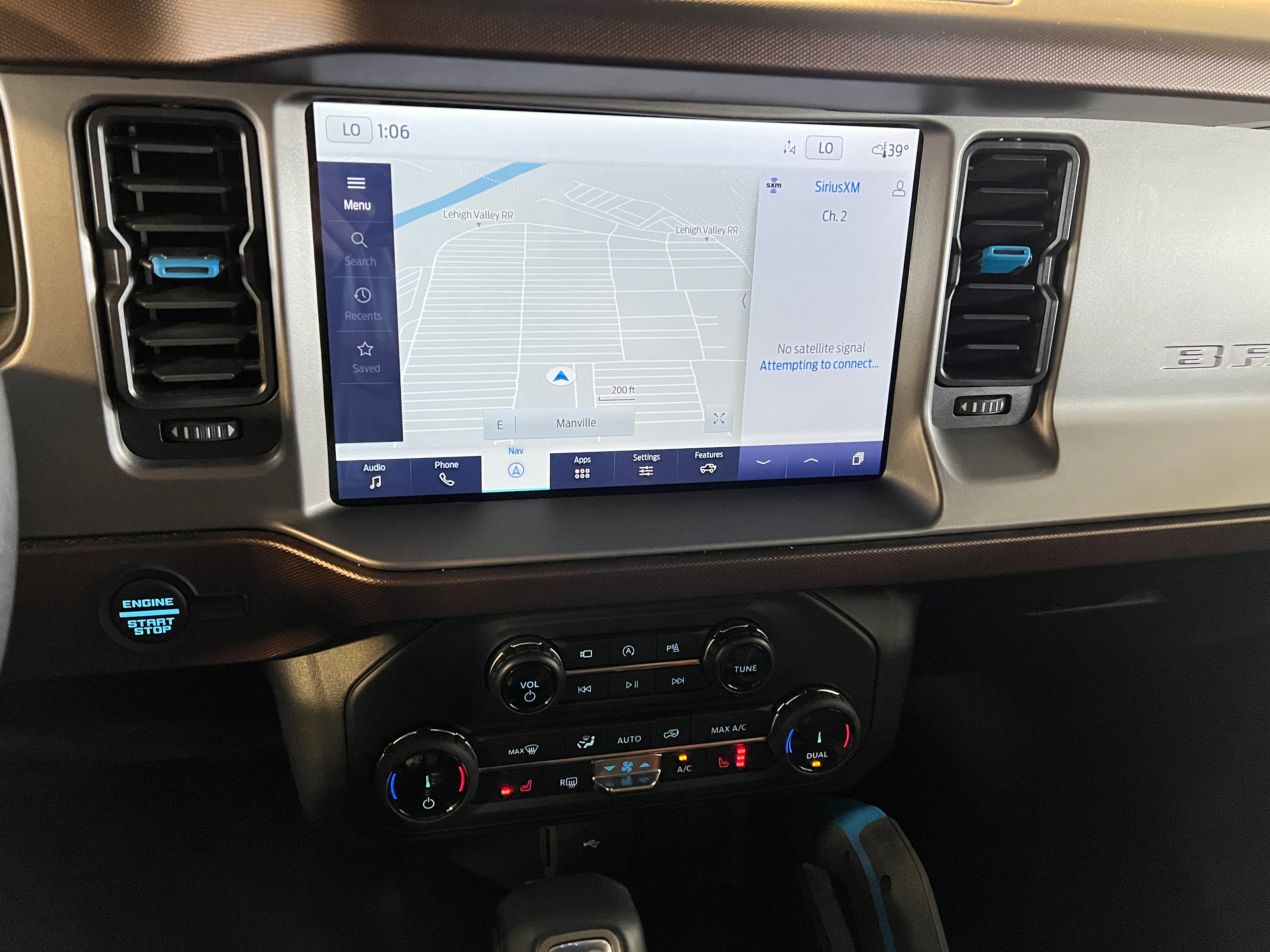 2022 Ford Bronco Outer Banks 4