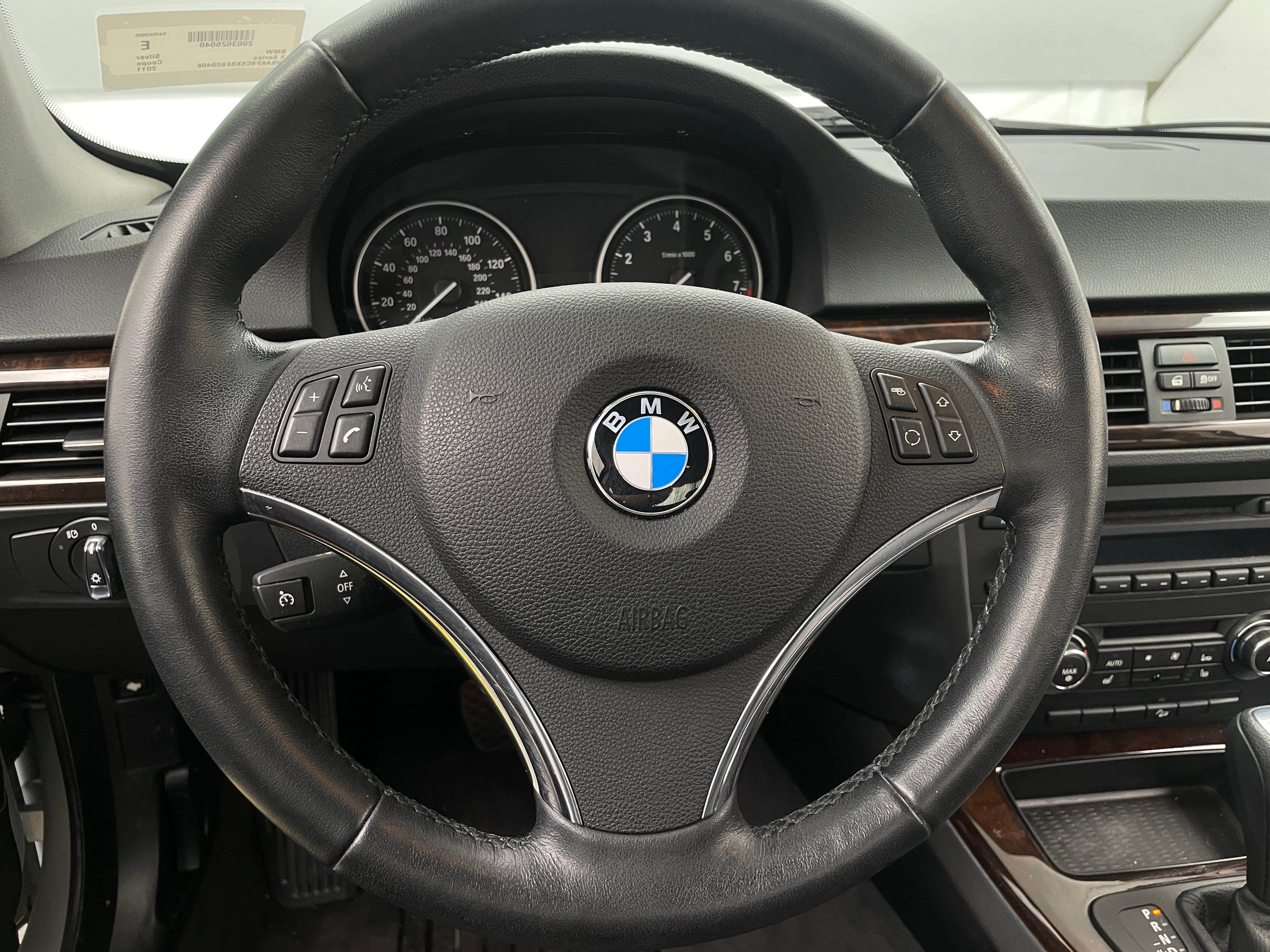 2011 BMW 3 Series 335i xDrive 3