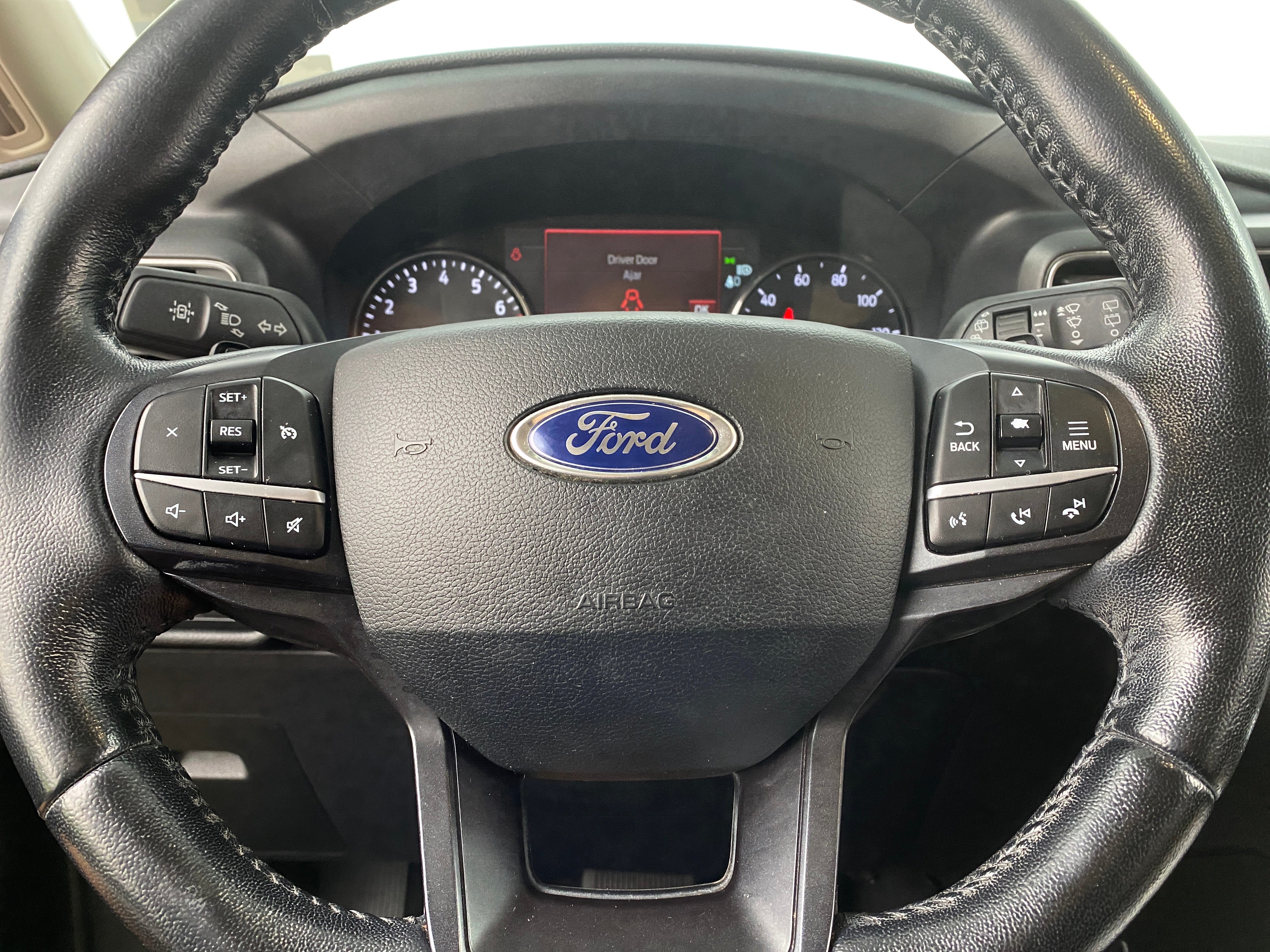2020 Ford Explorer XLT 5