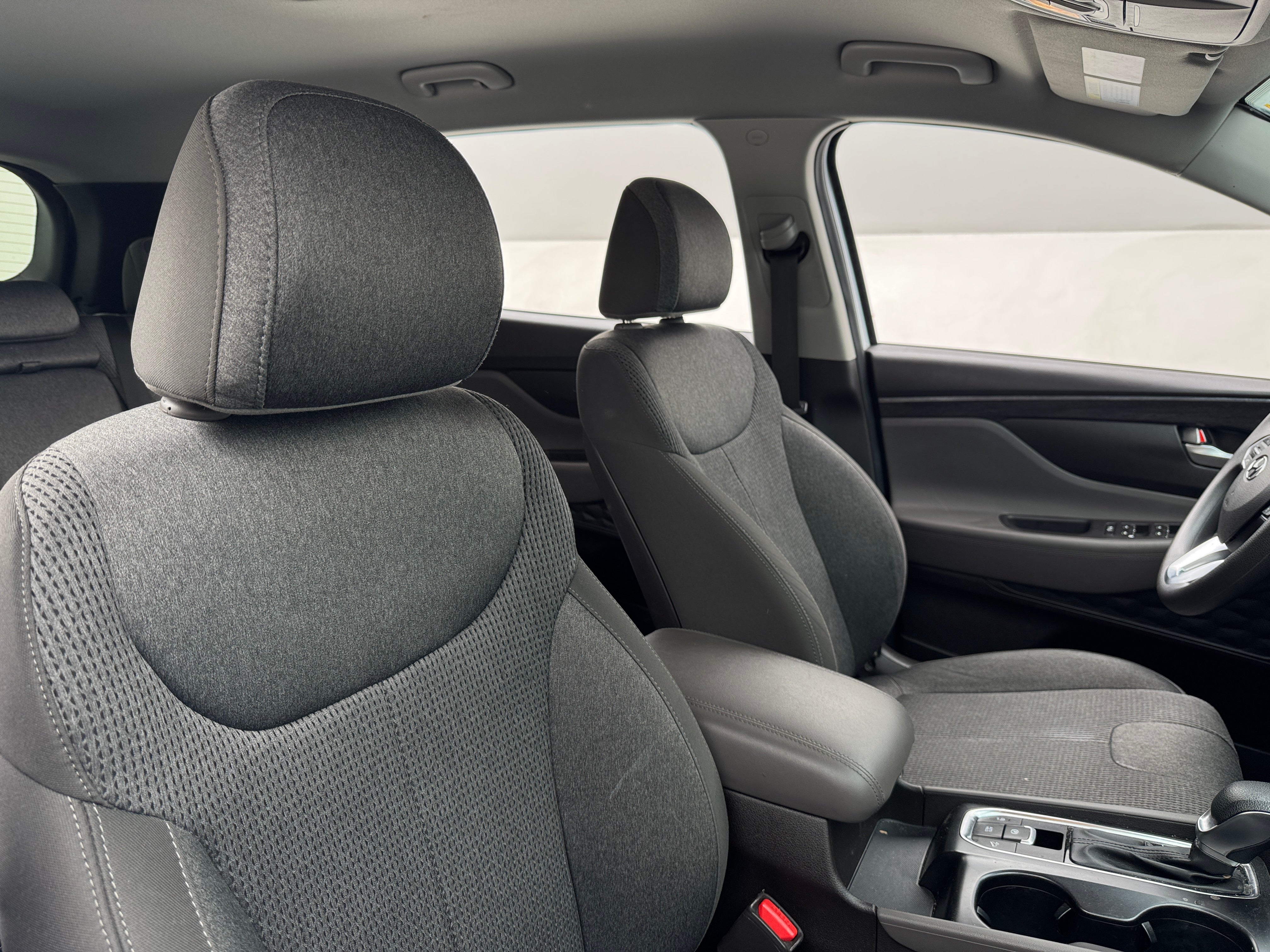 2019 Hyundai Santa Fe SE 2