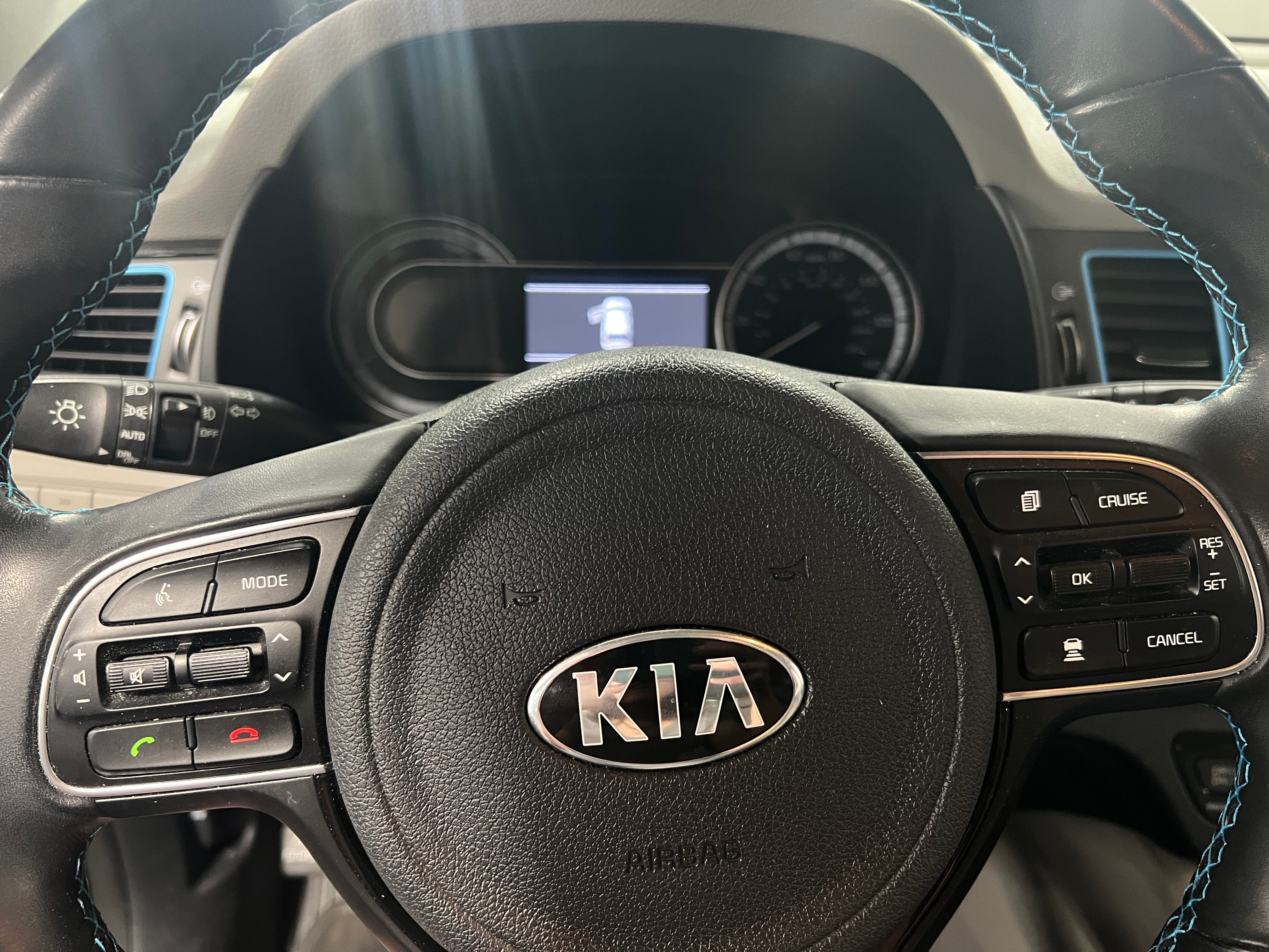2019 Kia Niro EX 4