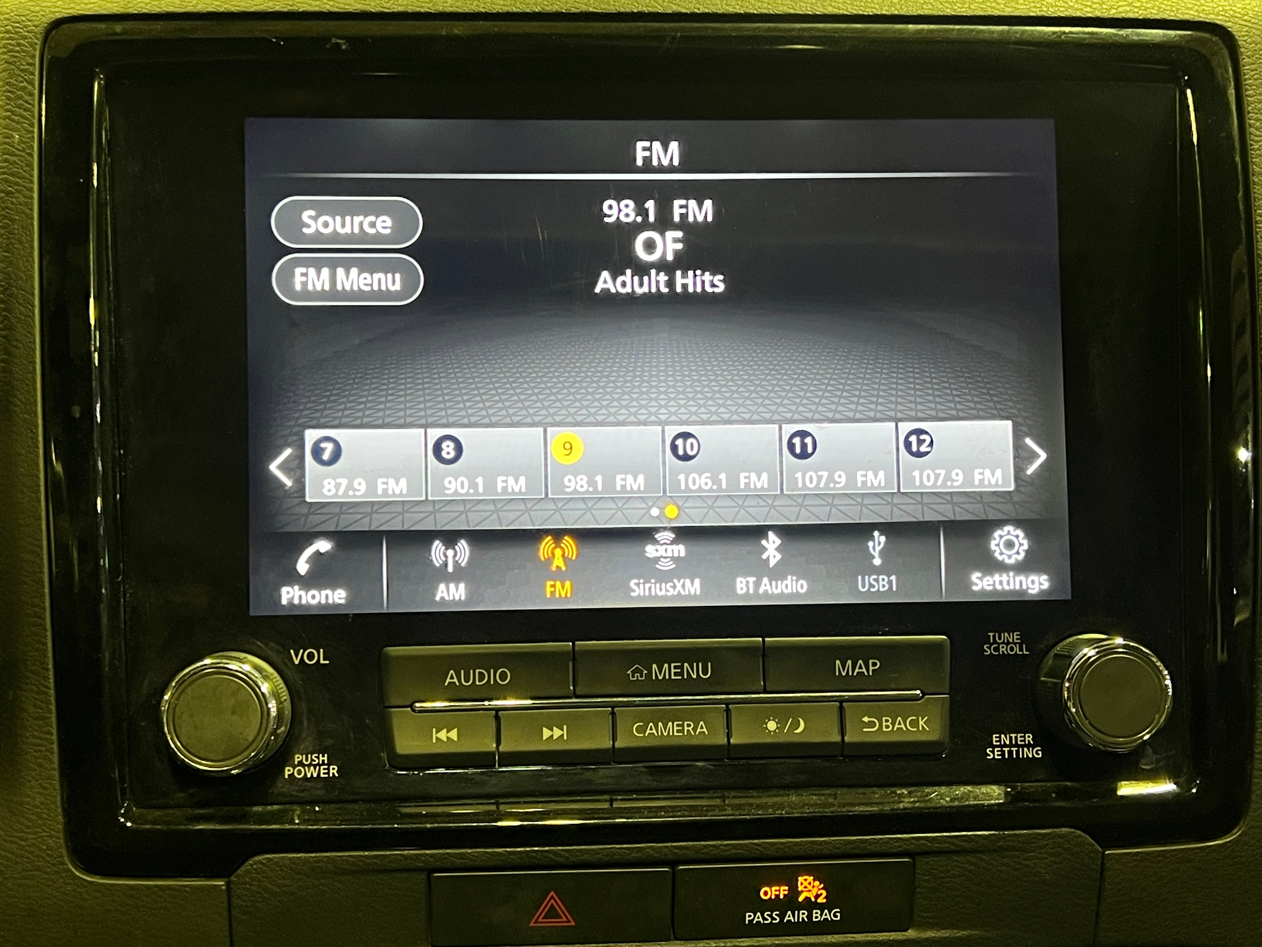2022 Nissan Frontier PRO-4X 3