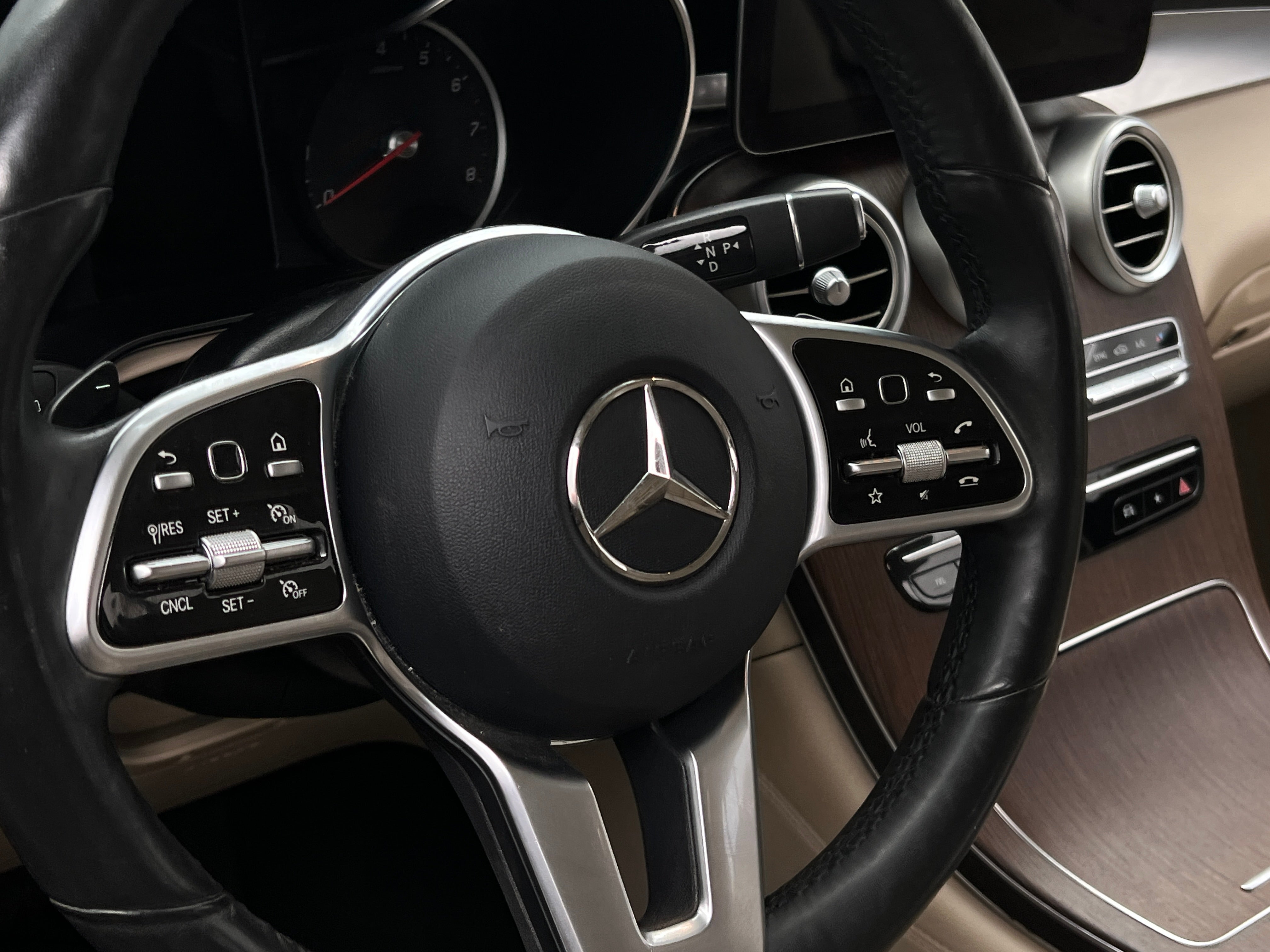 2020 Mercedes-Benz GLC 300 4
