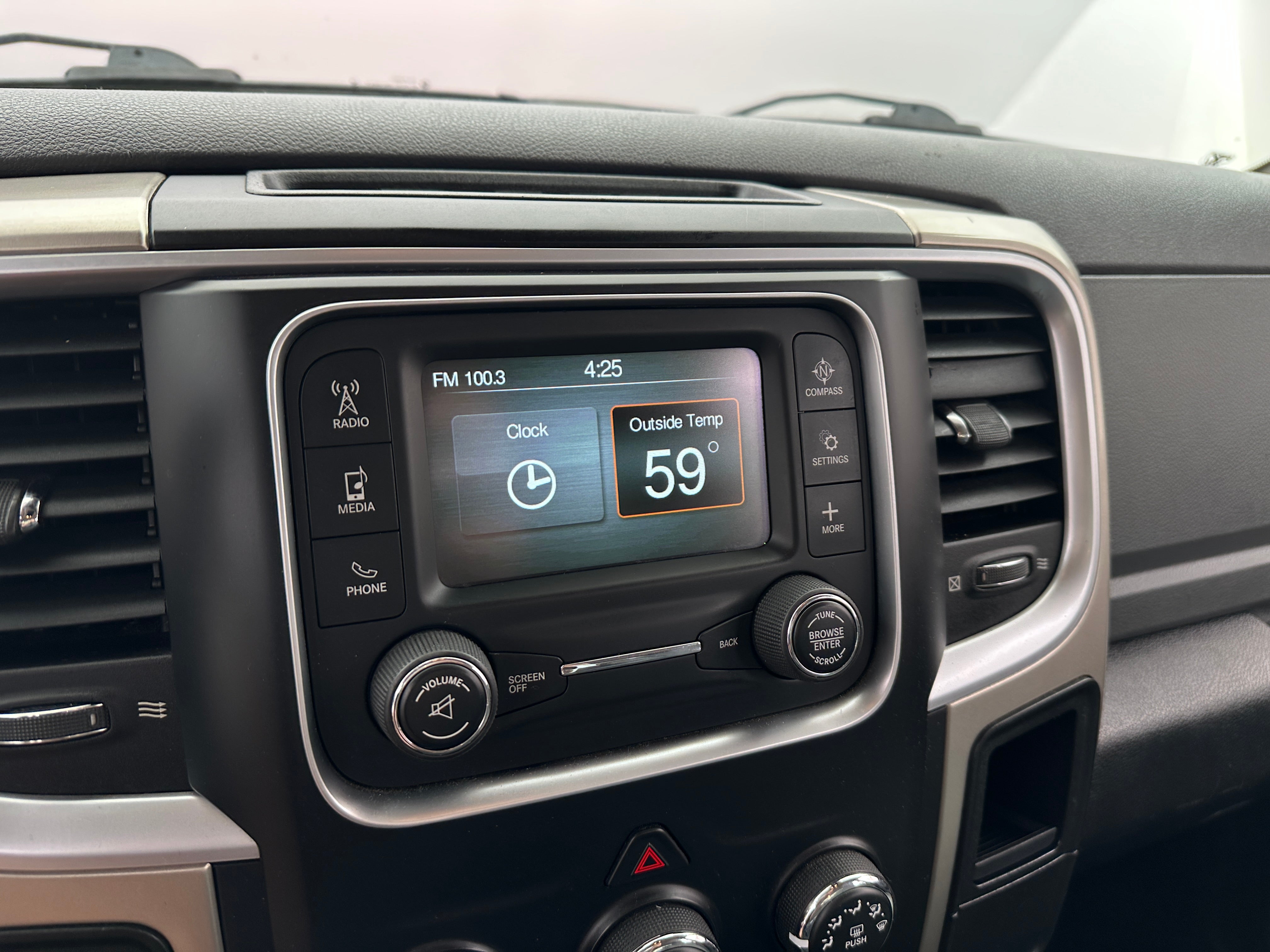 2015 RAM 2500 SLT 4