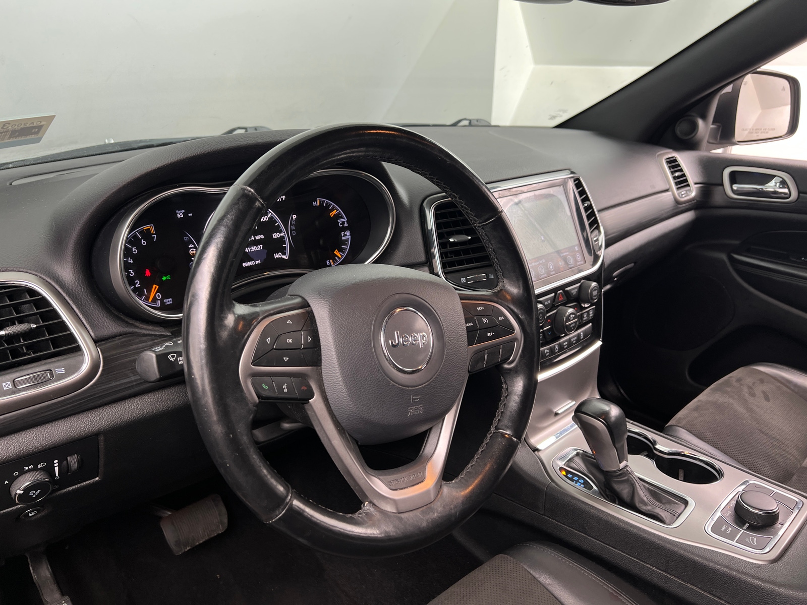 Thumbnail: 2020 Jeep Grand Cherokee - 2