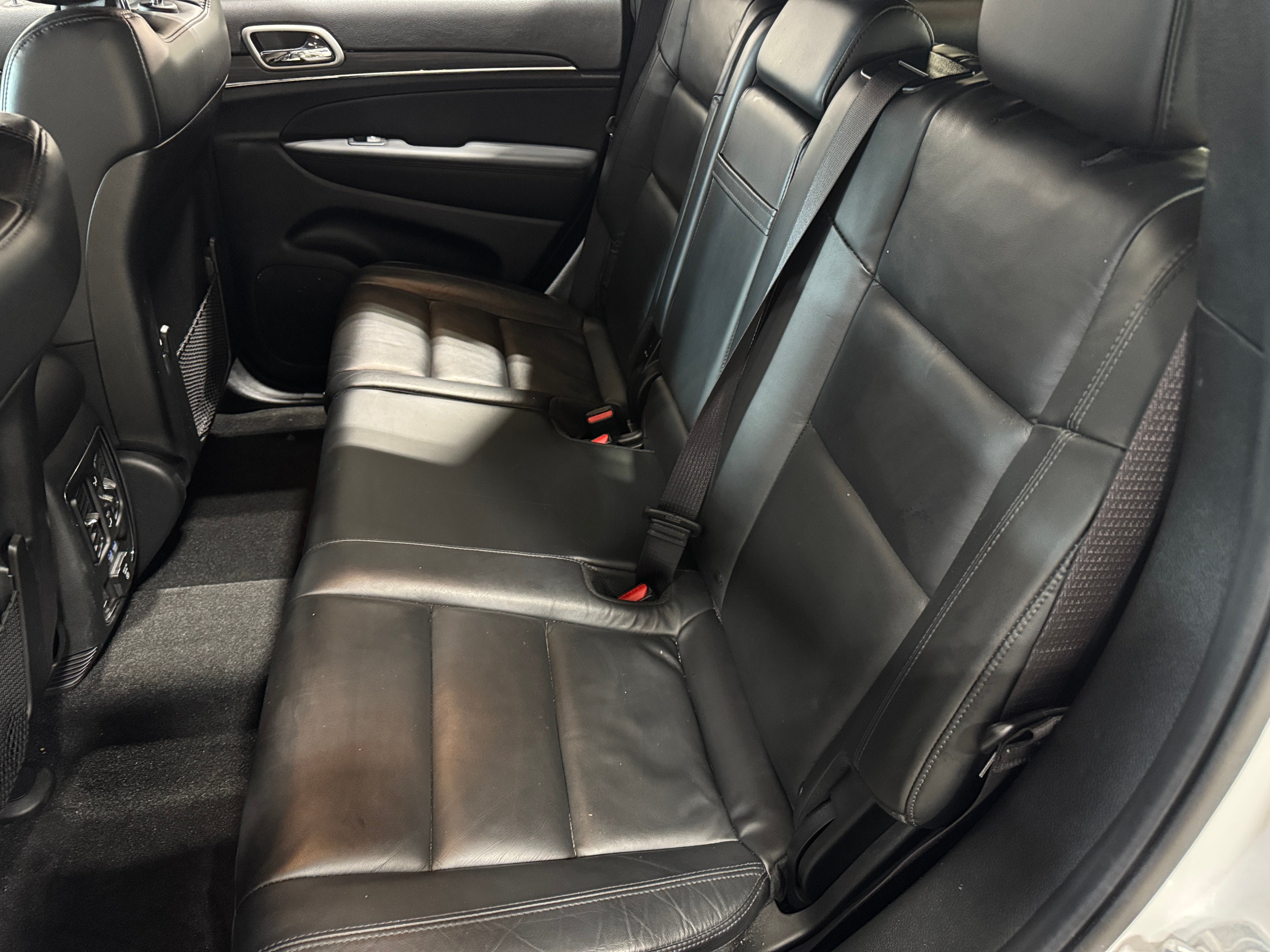 2022 Jeep Grand Cherokee Limited Edition 5