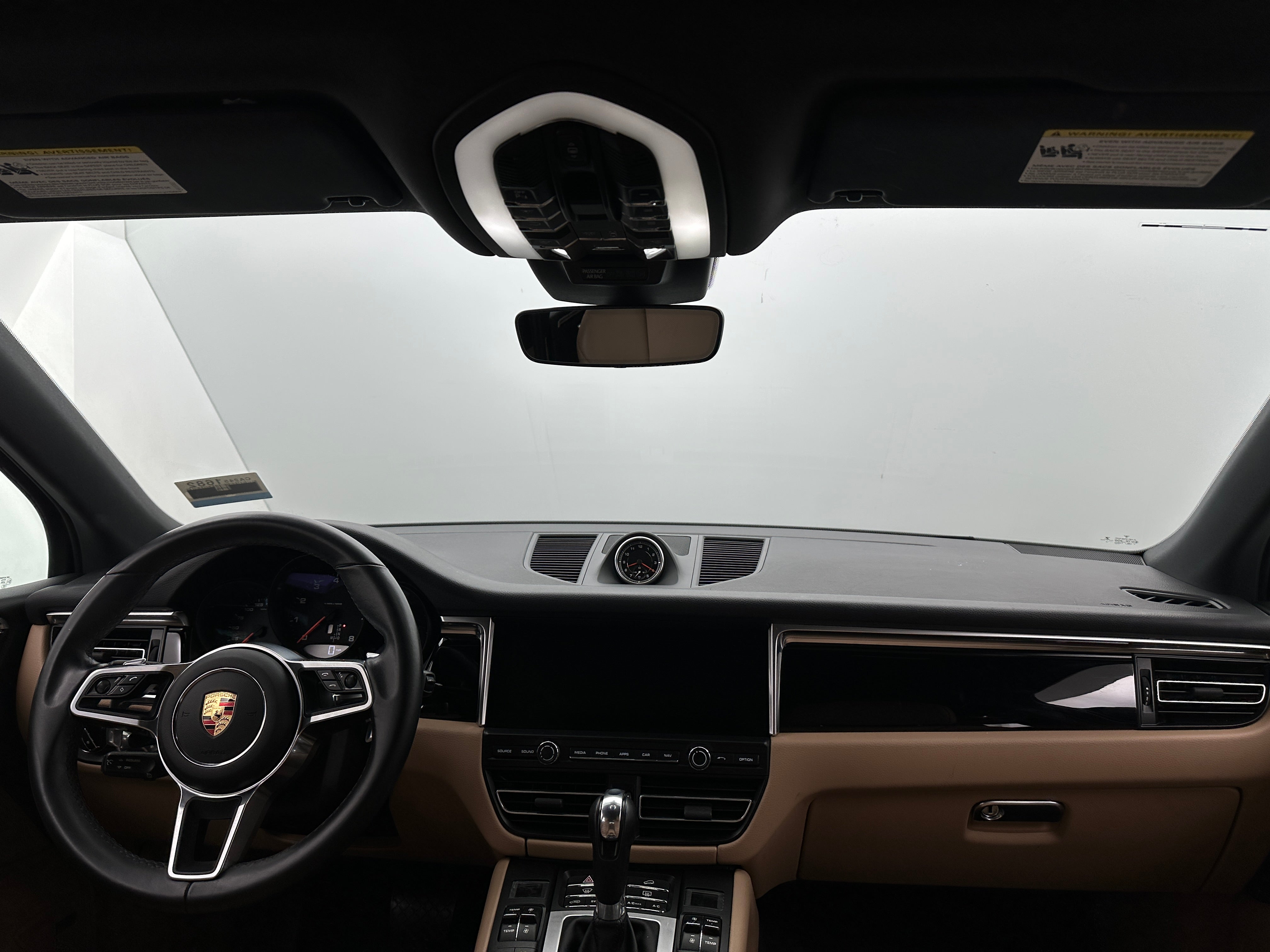 2020 Porsche Macan Base 2
