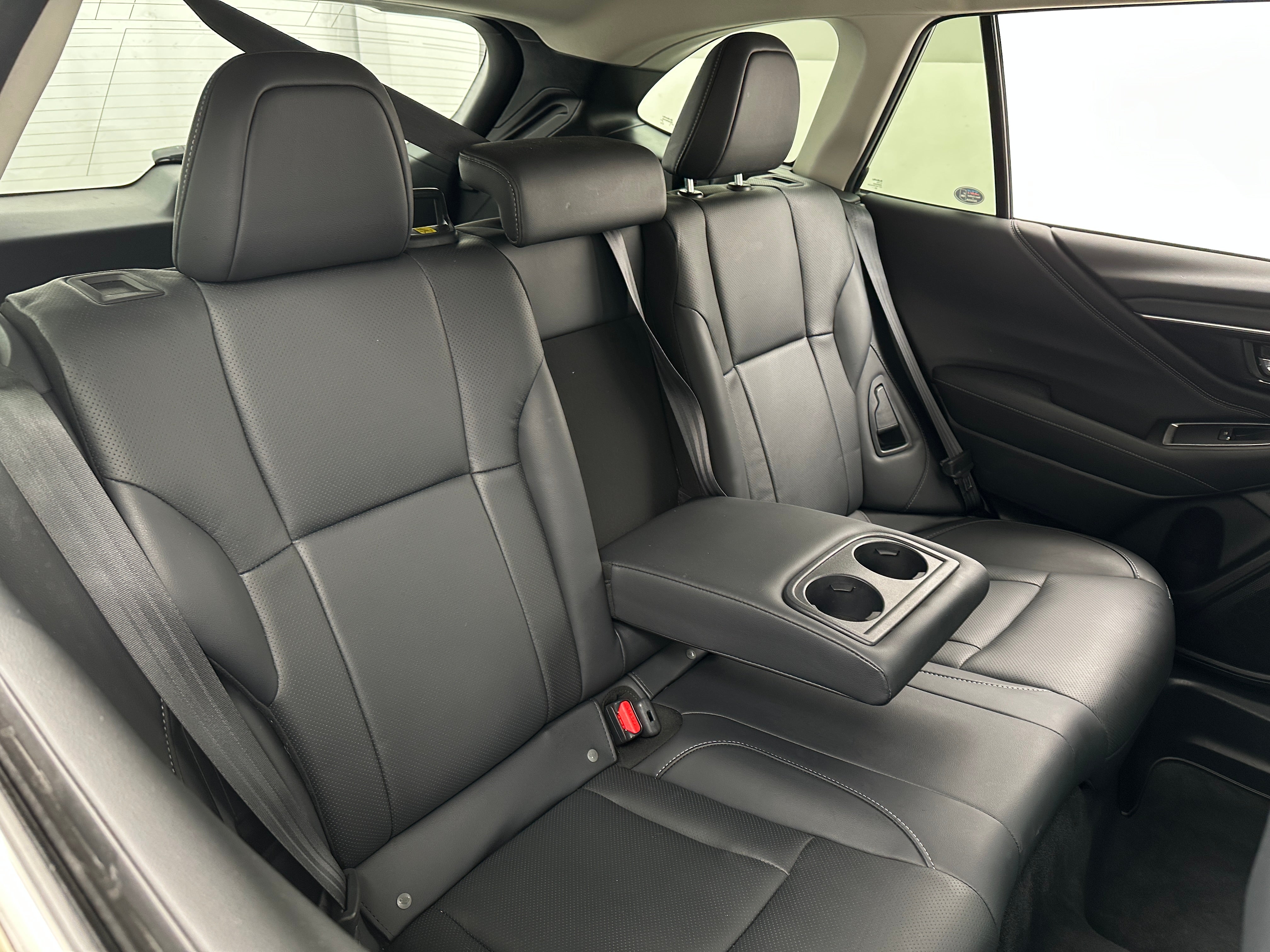 2024 Subaru Outback Touring 5
