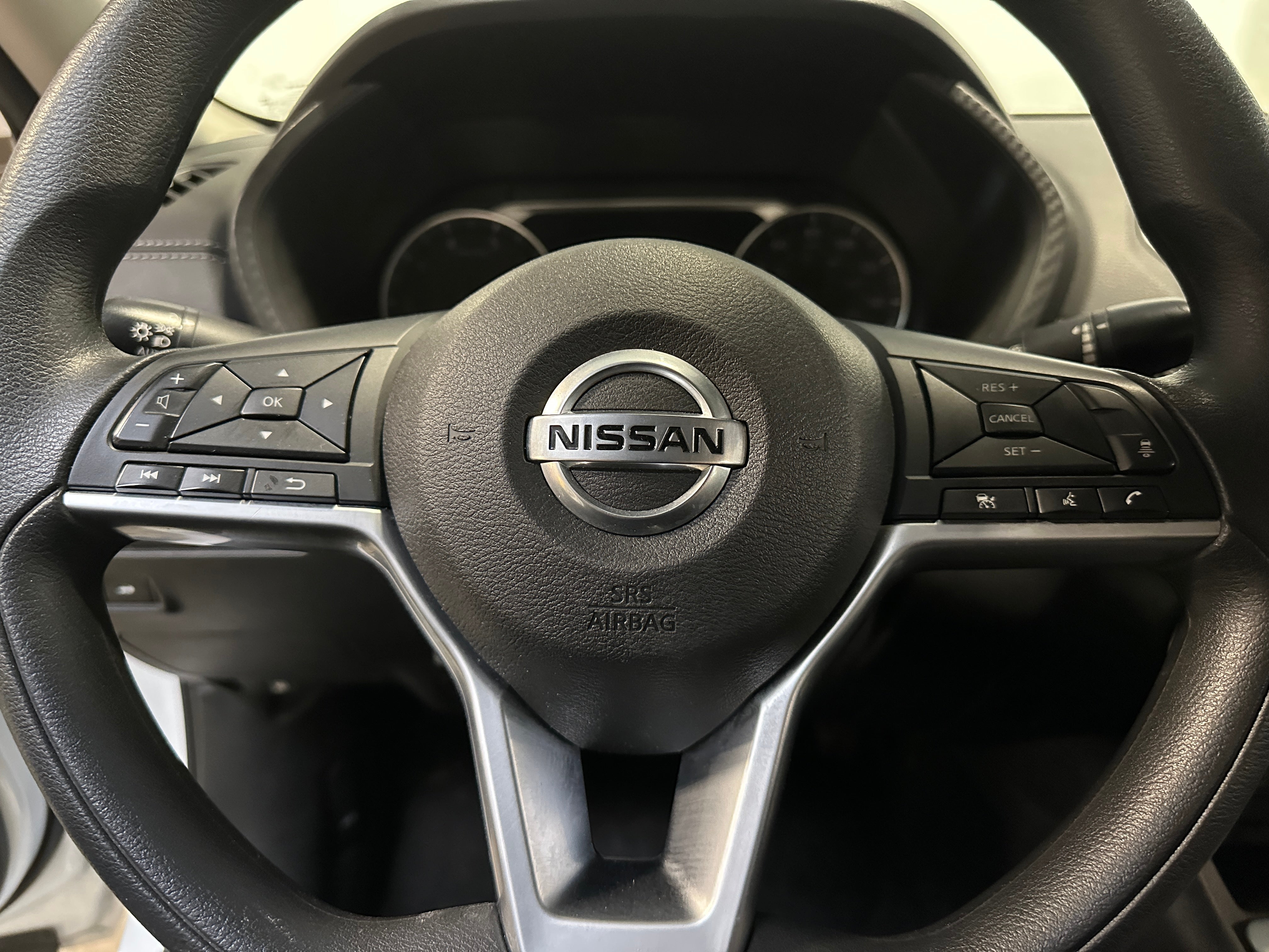 2023 Nissan Sentra SV 5
