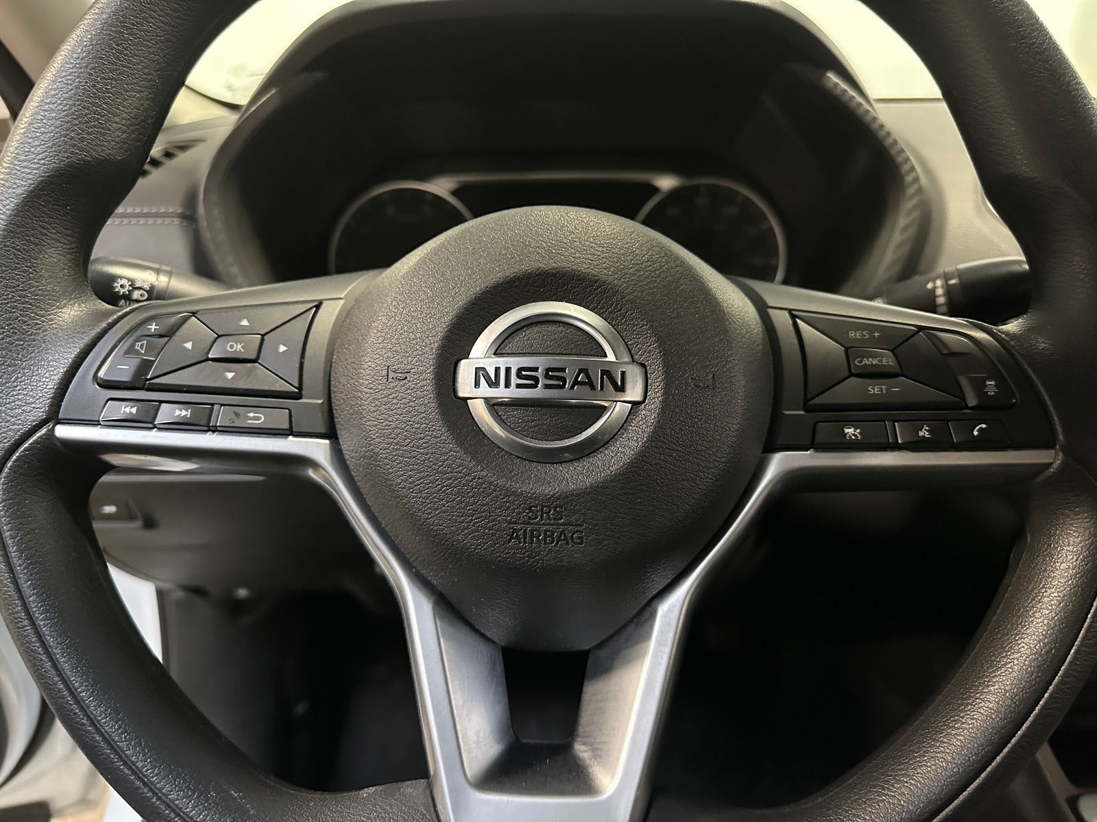 Thumbnail: 2023 Nissan Sentra - 5