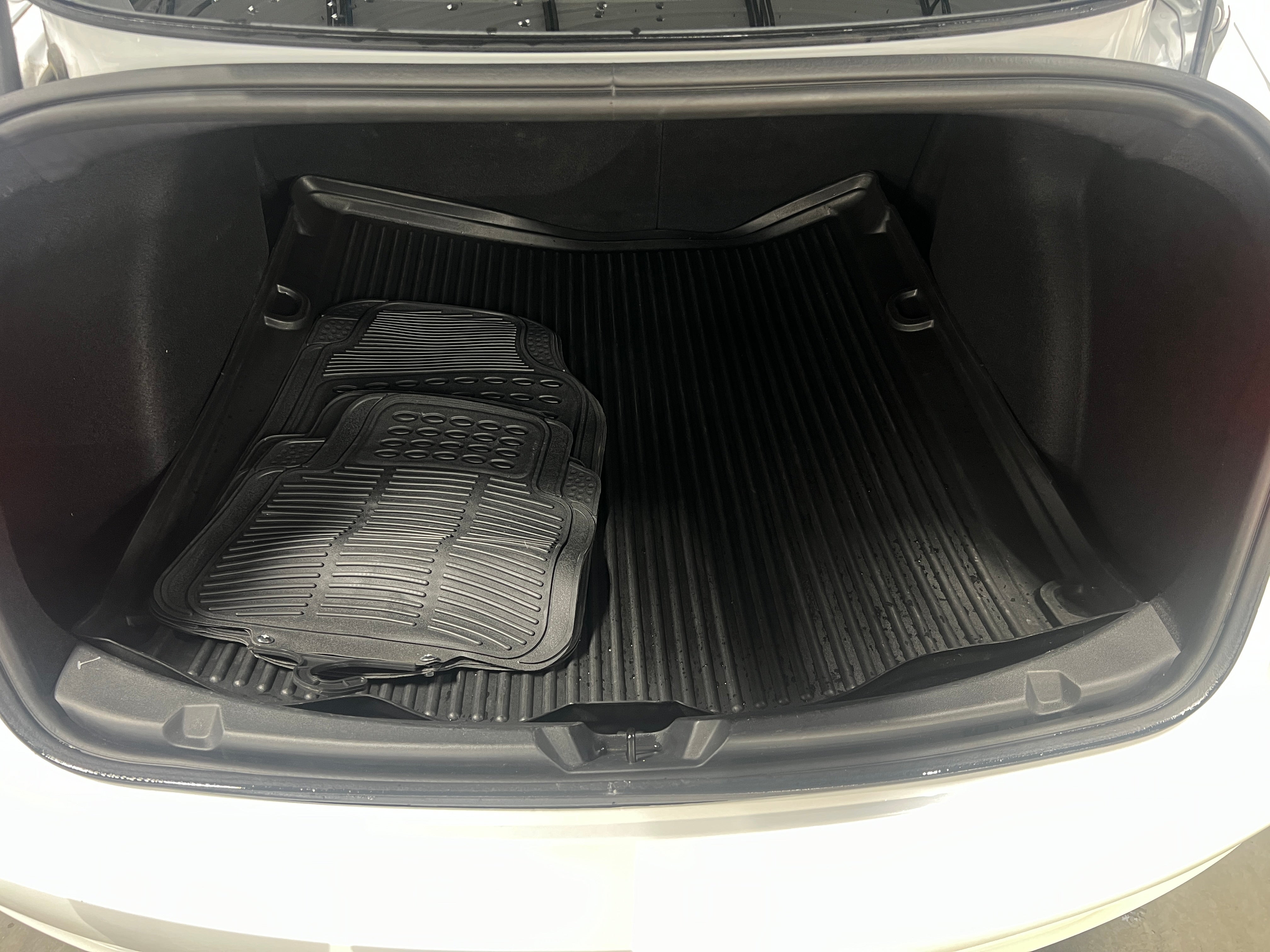 2023 Tesla Model 3 Standard Range 6