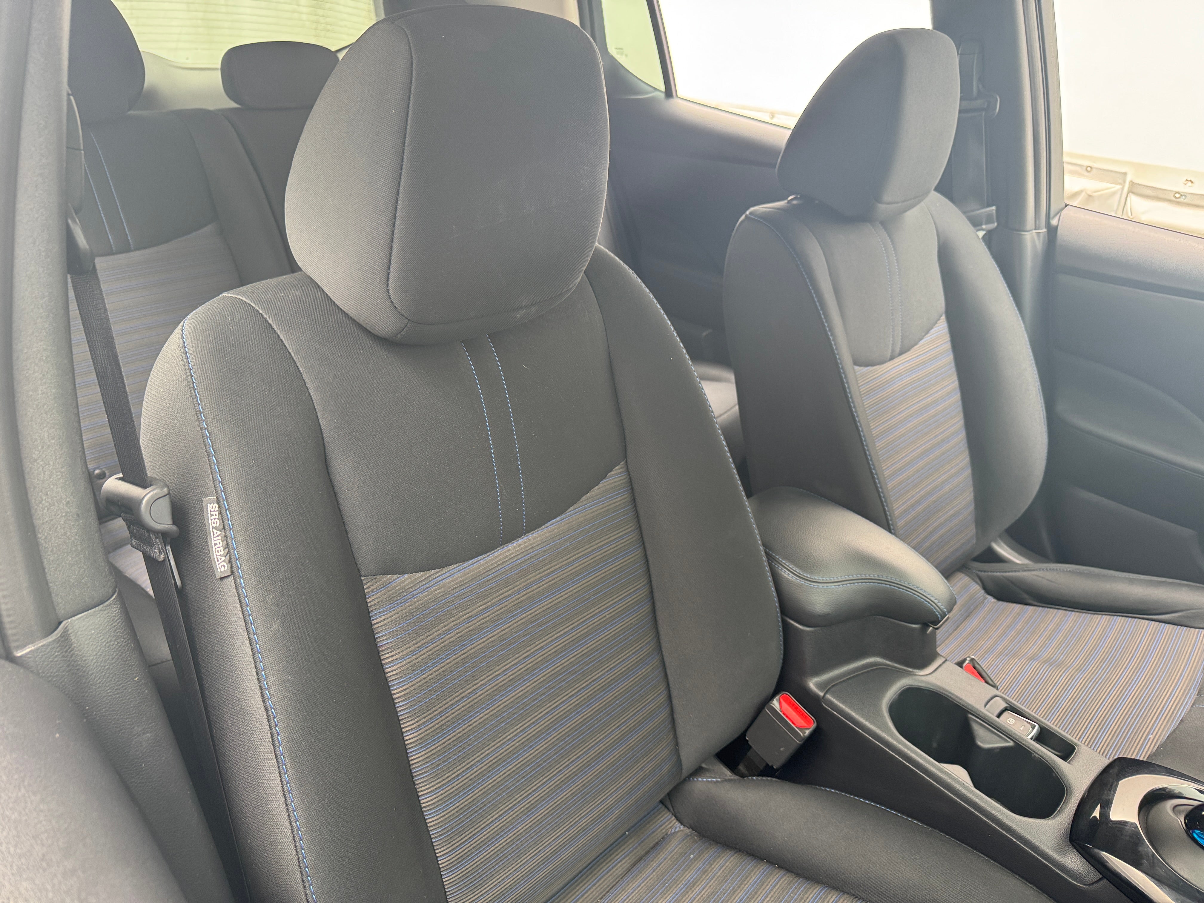 2022 Nissan Leaf SV 2