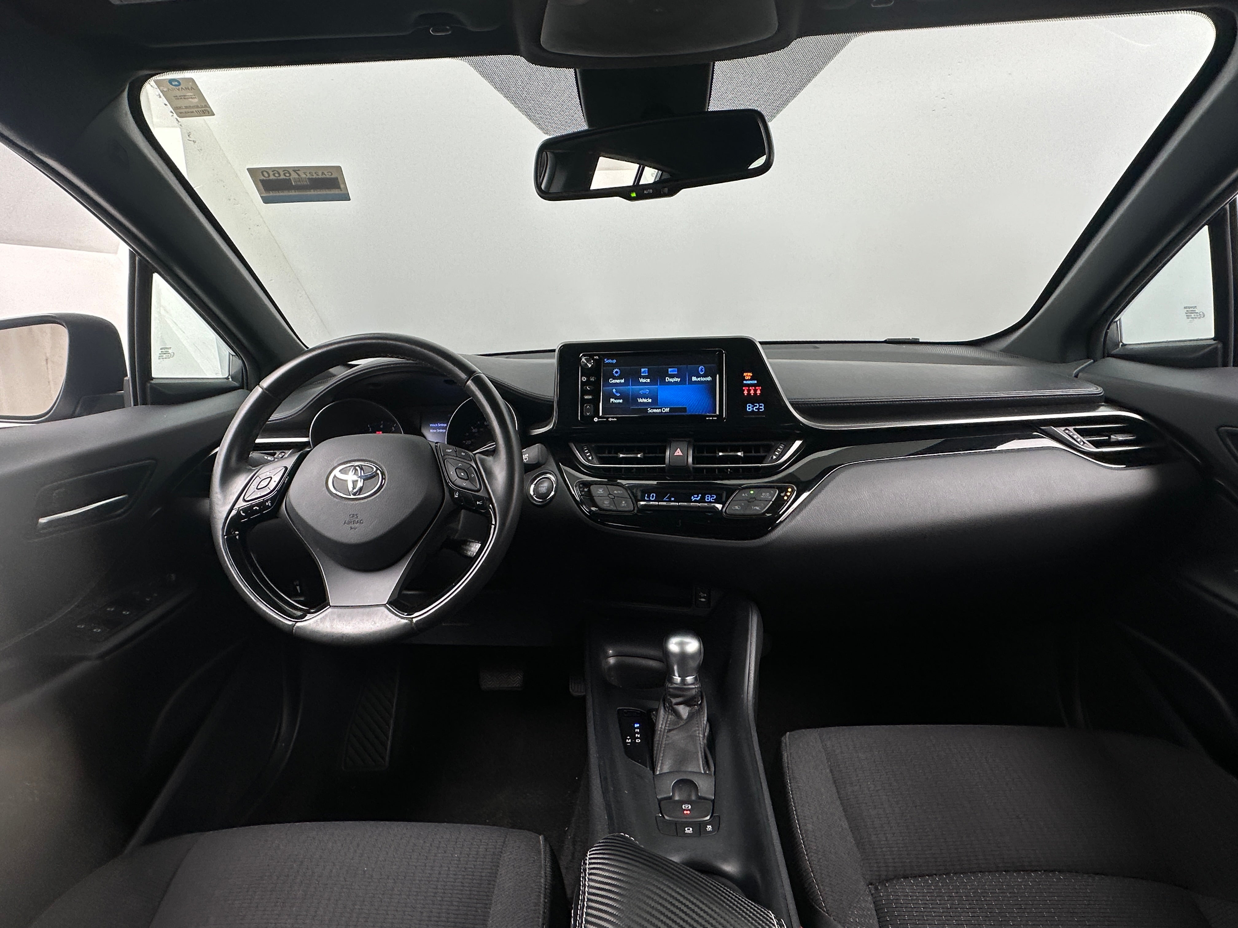 2018 Toyota C-HR XLE 3