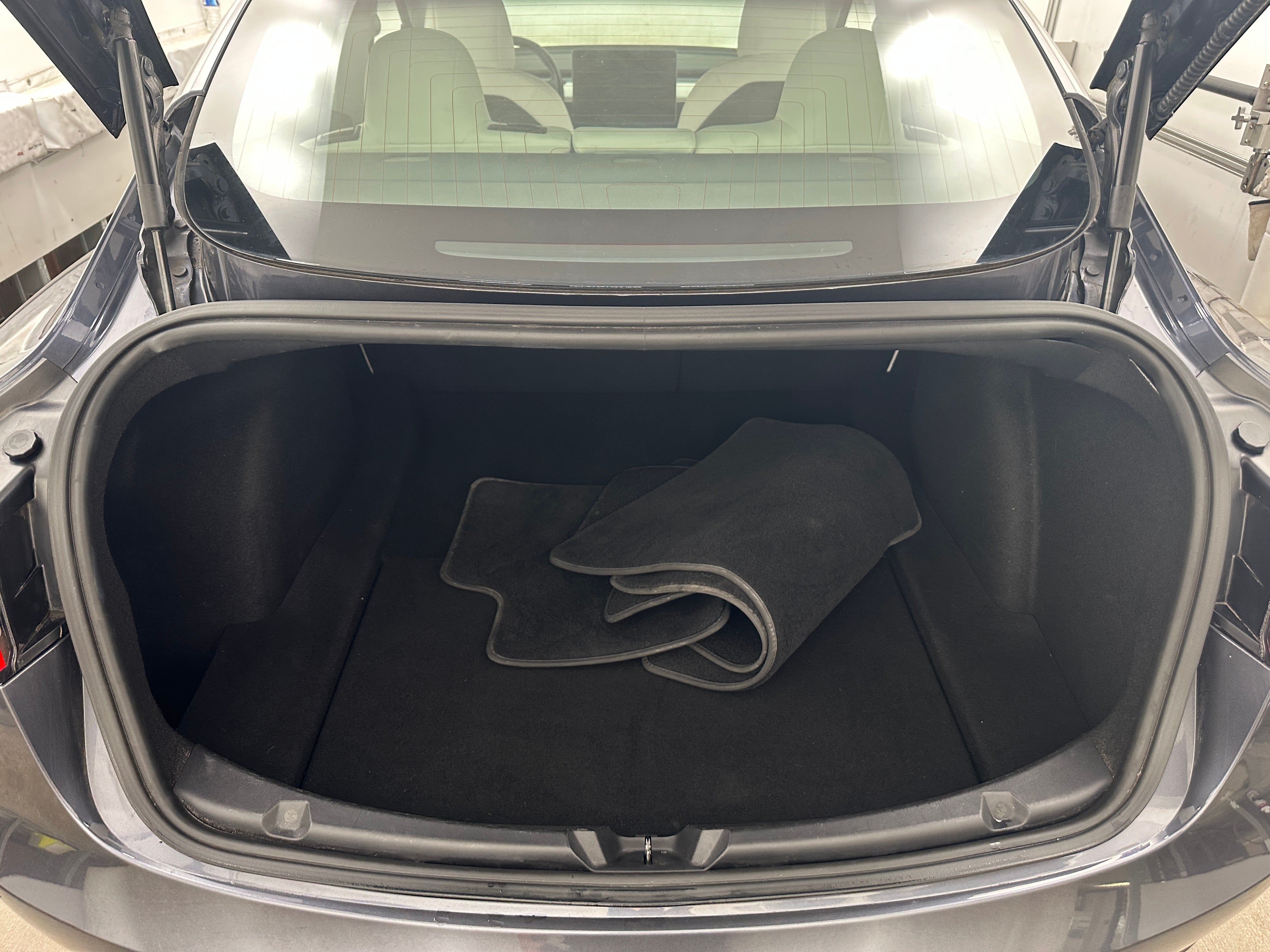 2018 Tesla Model 3 Performance 6