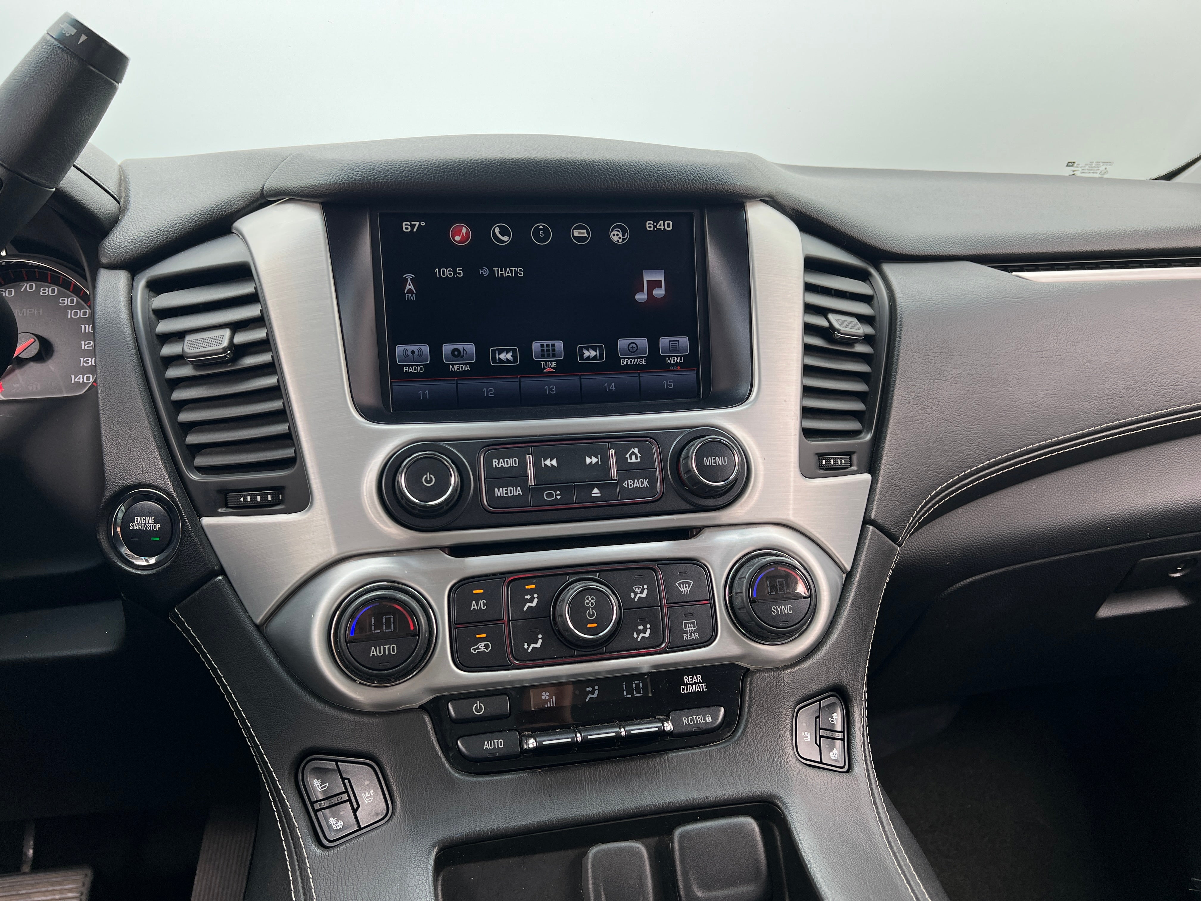 2016 GMC Yukon SLT 3